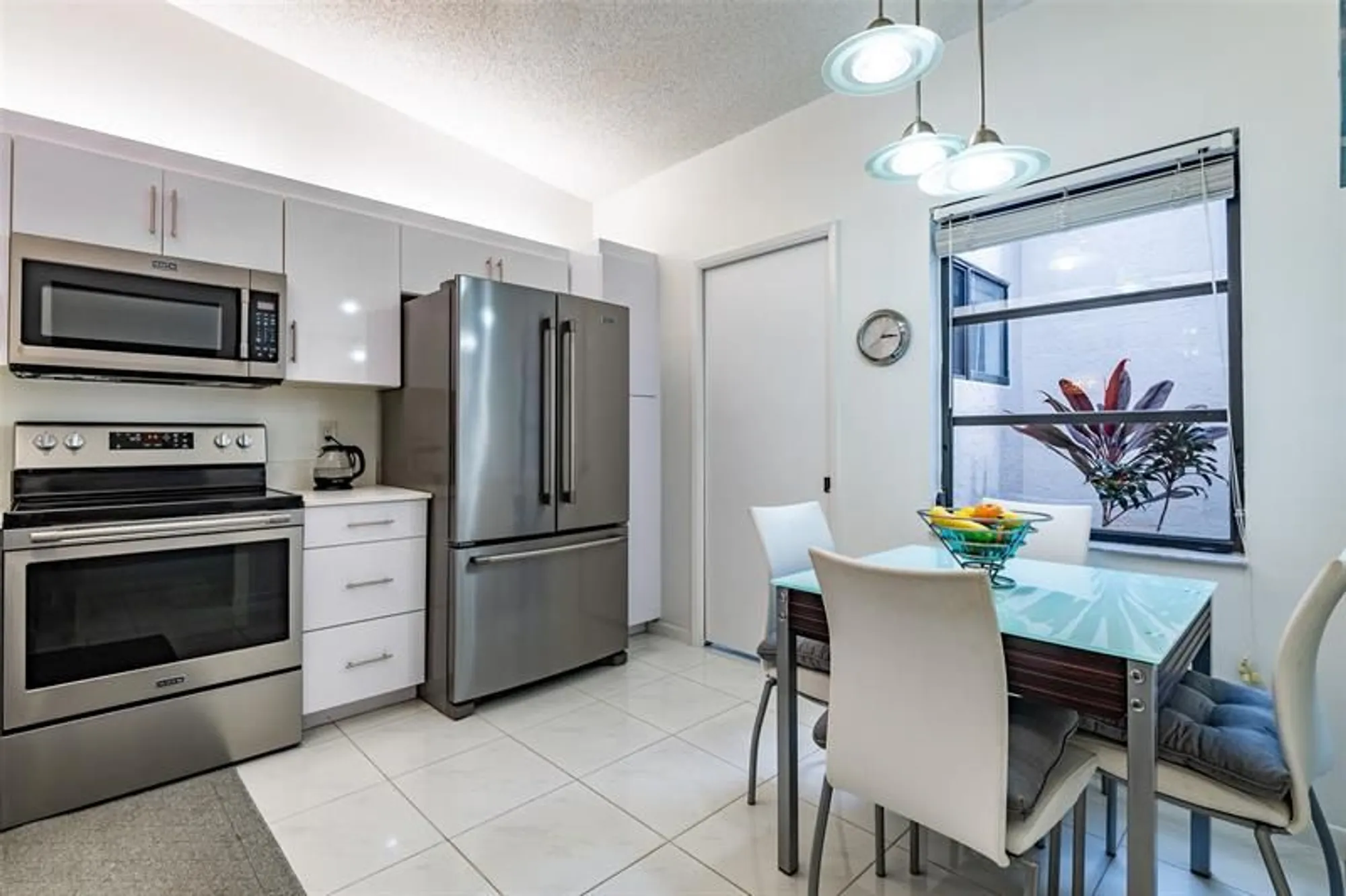 Property Slideshow image 4 of 45 | 8077 whispering palm dr # 1, Boca Raton, FL, 33496