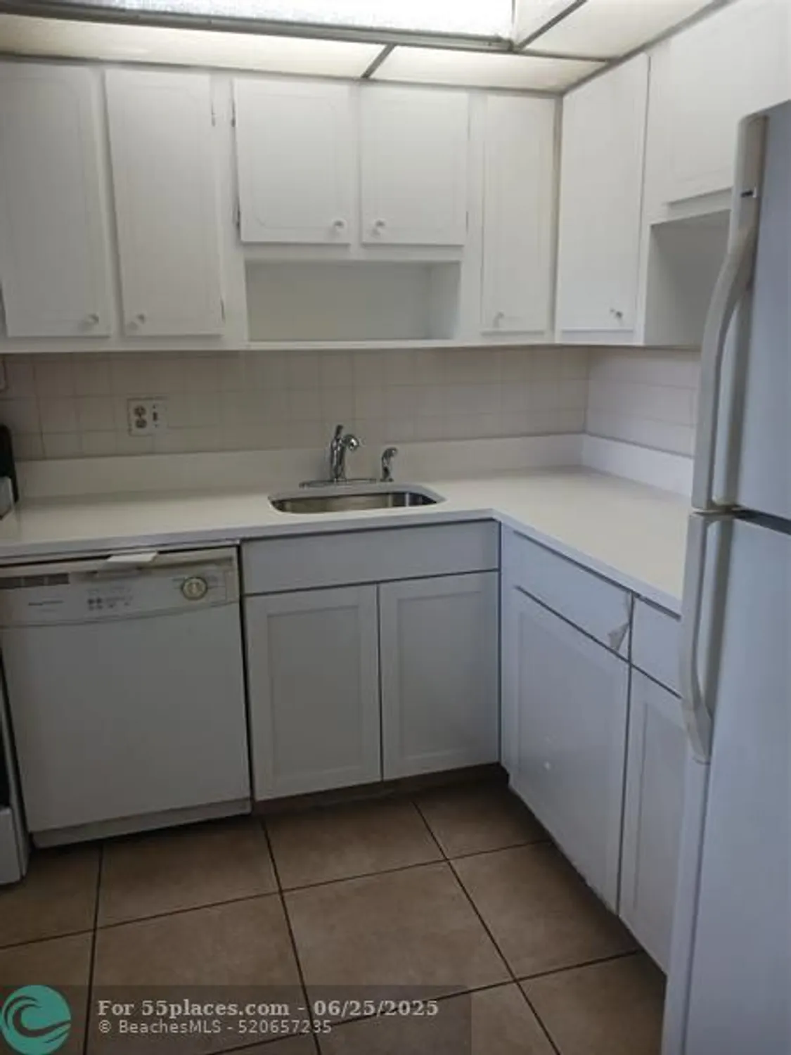 Property Slideshow image 14 of 16 | 7605 w atlantic blvd 106, Margate, FL, 33063