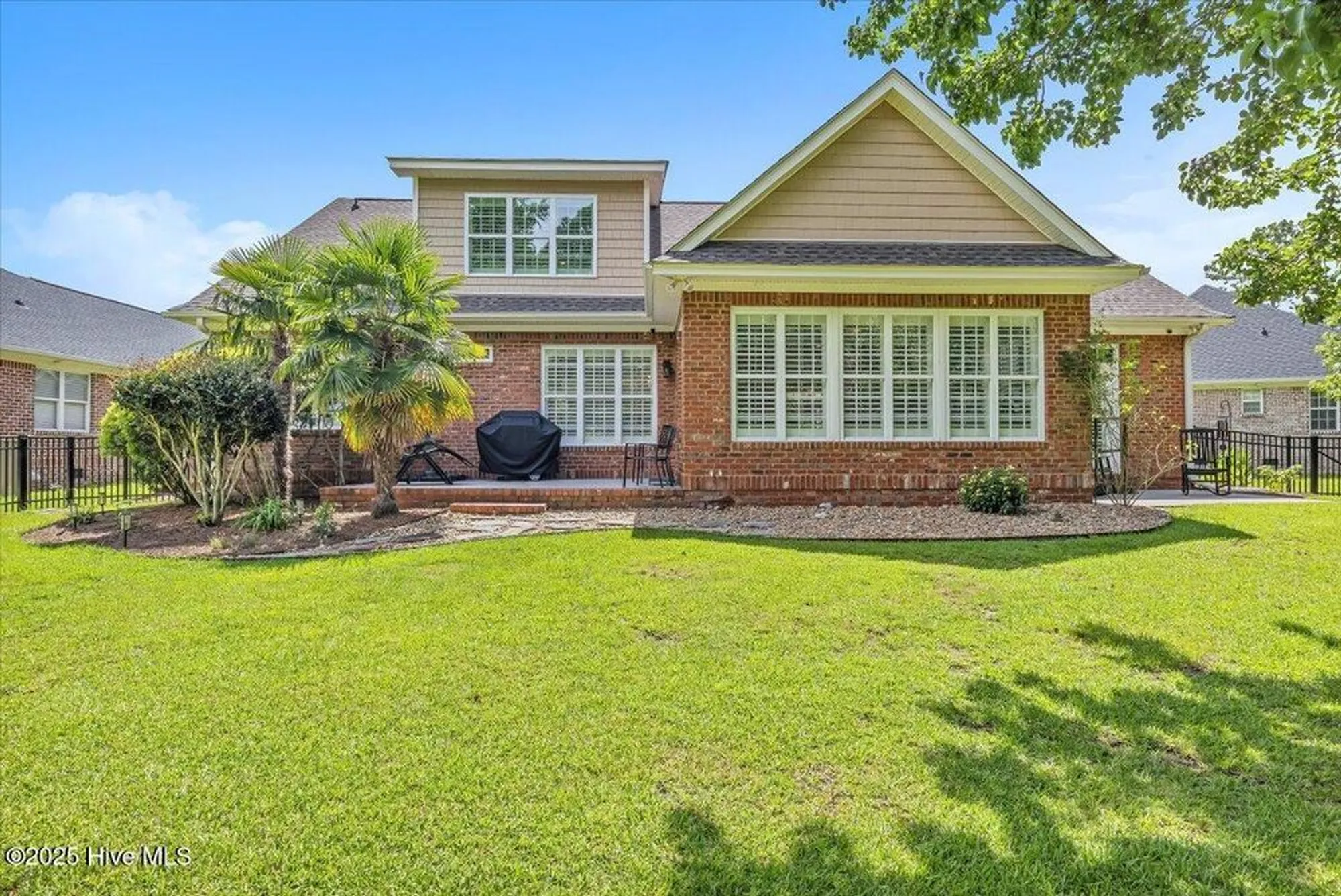 Property Slideshow image 5 of 57 | 1112 walbury ct, Leland, NC, 28451