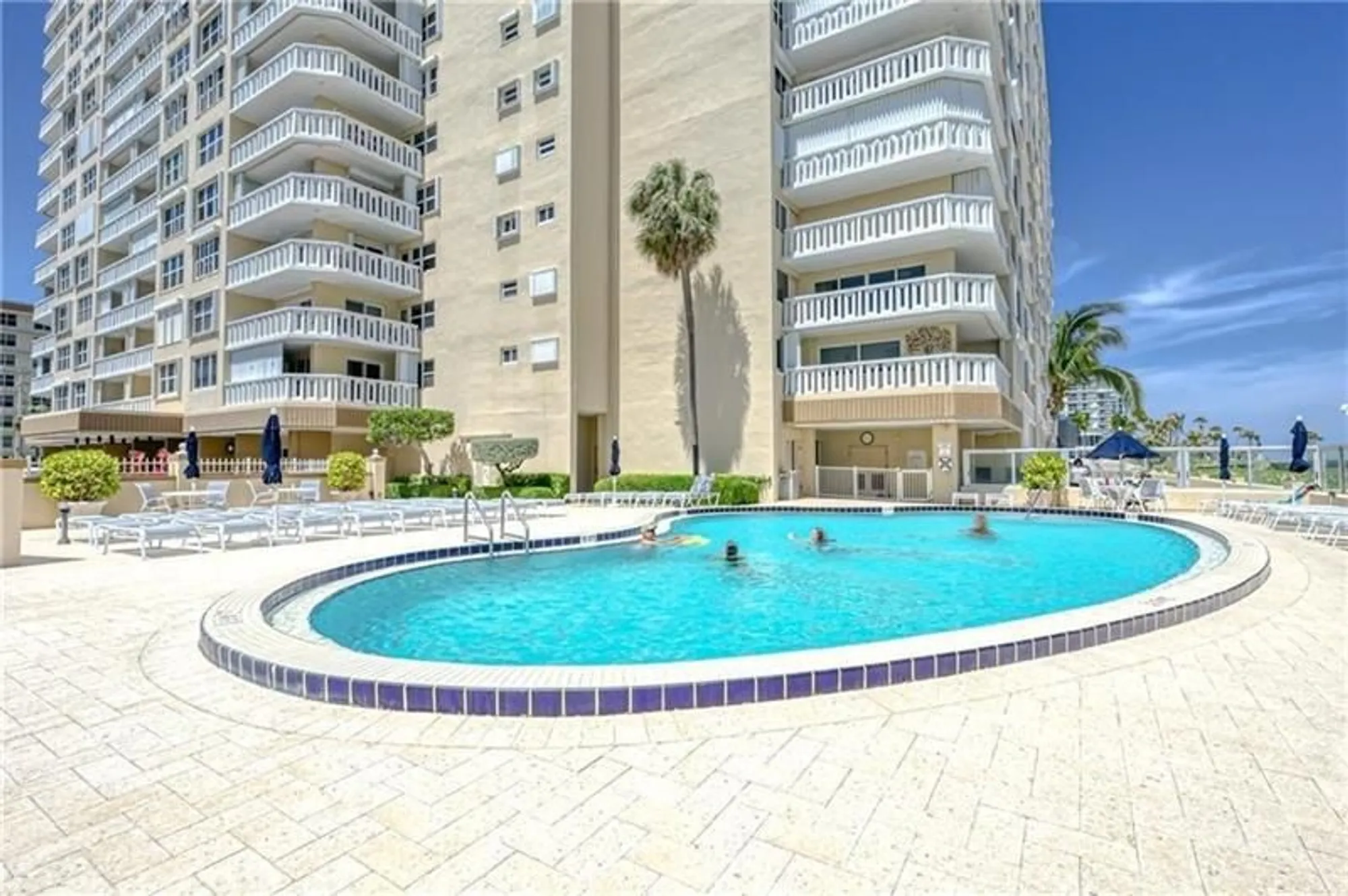 Property Slideshow image 30 of 33 | 1012 n ocean blvd 607, Pompano Beach, FL, 33062