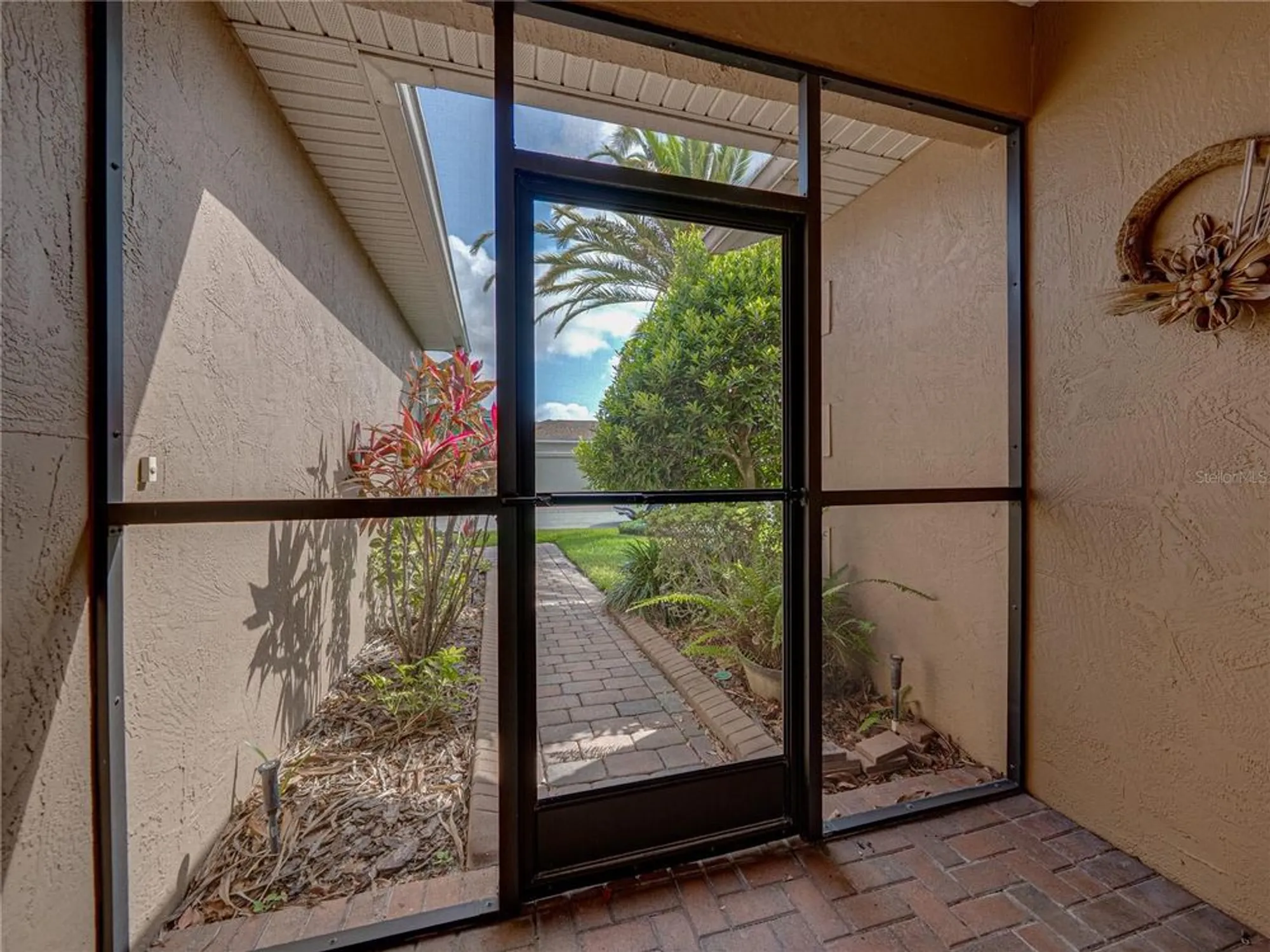 Property Slideshow image 11 of 100 | 4327 gullane dr, Lake Wales, FL, 33859