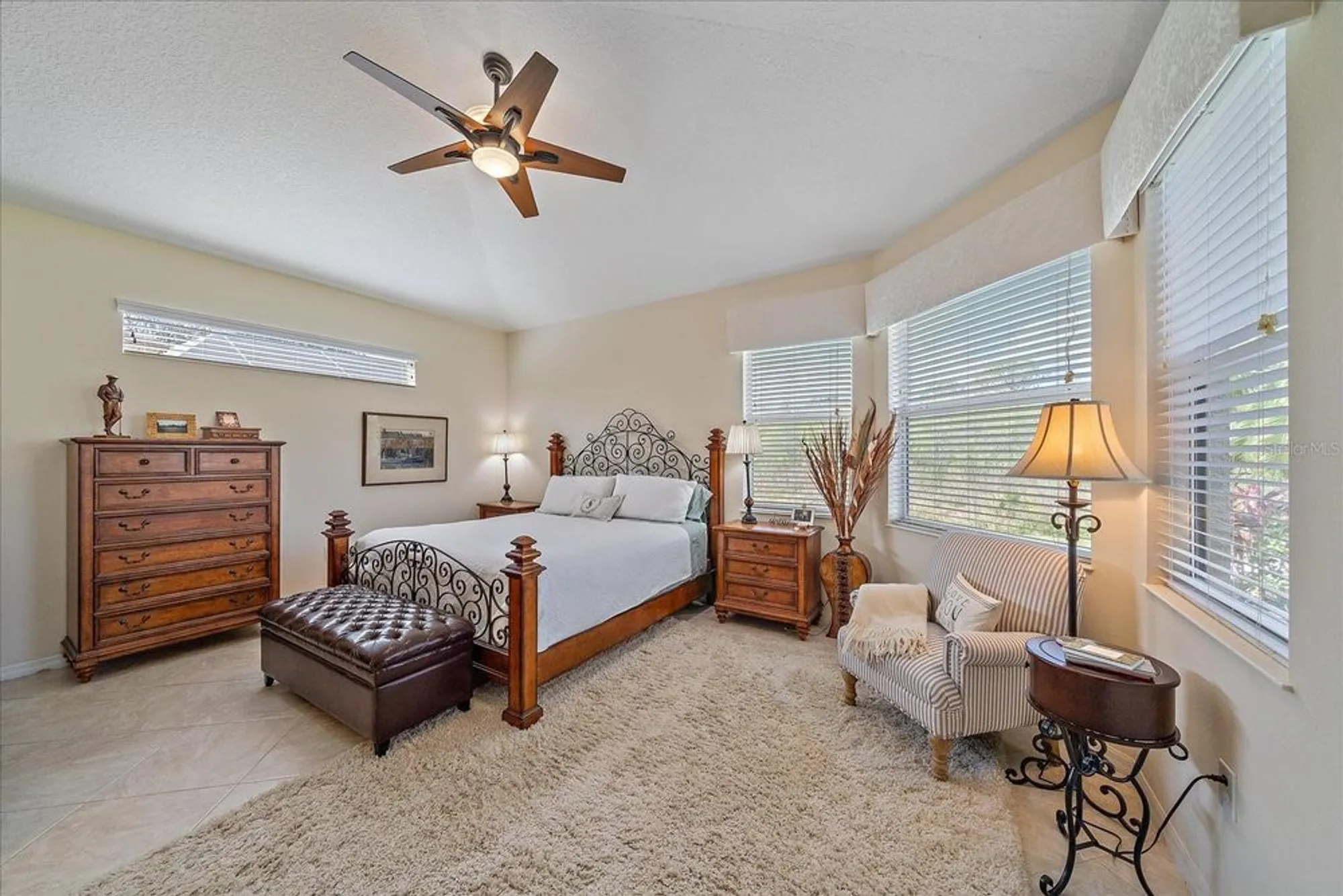 Property Slideshow image 22 of 43 | 6540 tailfeather way, Bradenton, FL, 34203