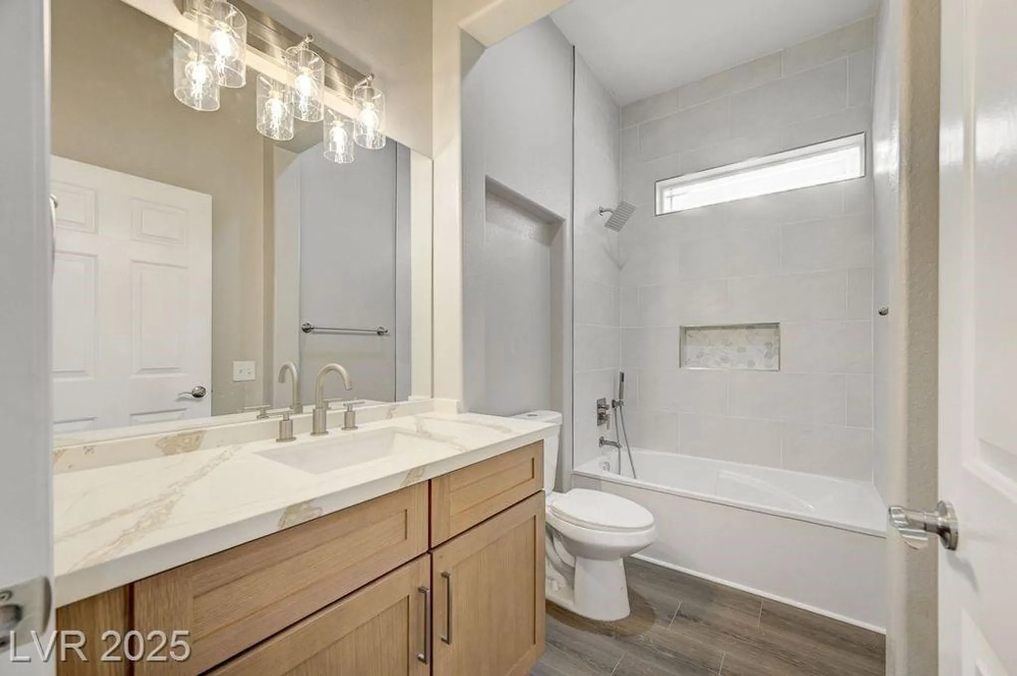 Property Slideshow image 24 of 43 | 9937 villa ridge dr, Las Vegas, NV, 89134