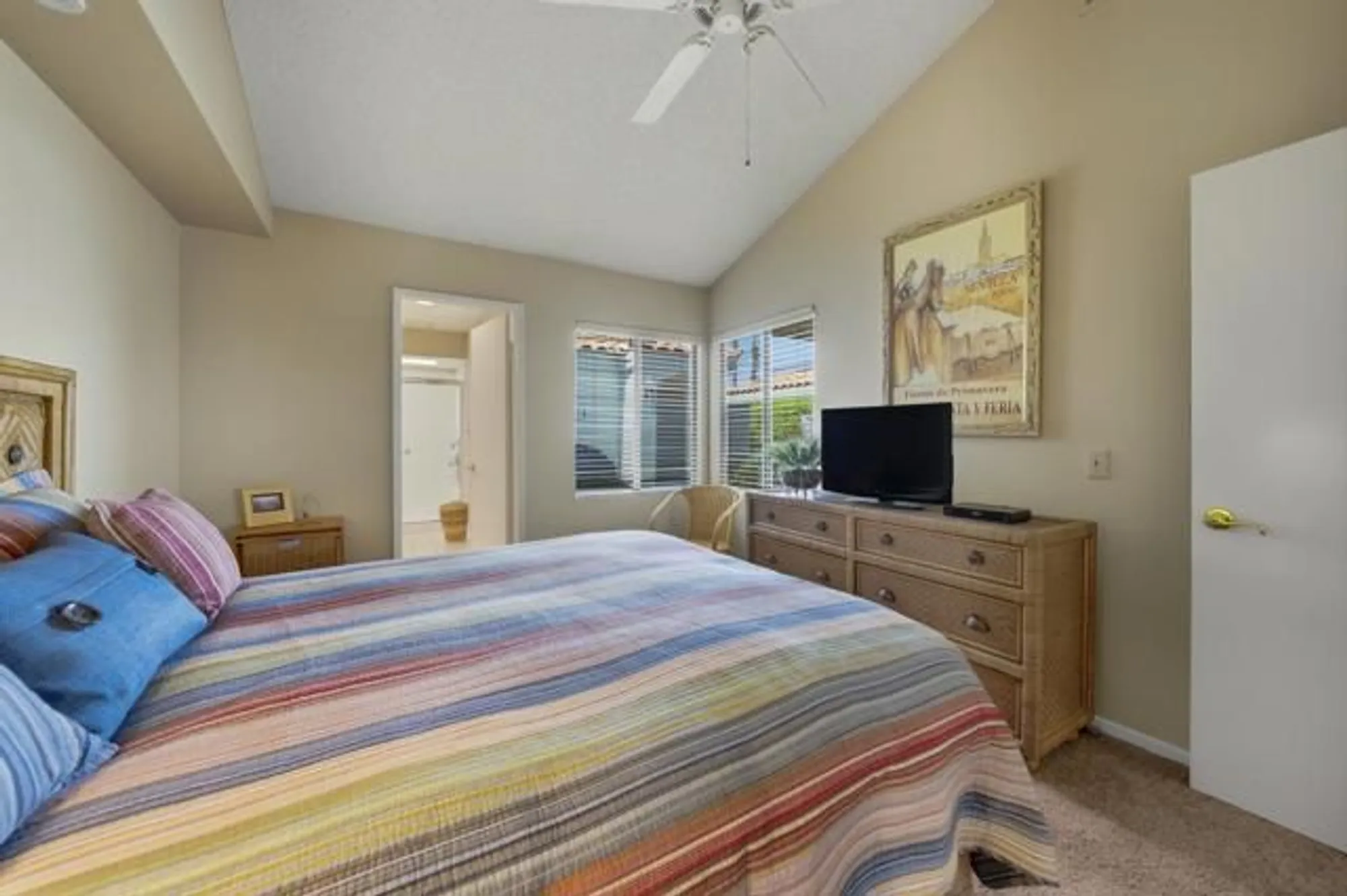 Property Slideshow image 10 of 26 | 54860 inverness way, La Quinta, CA, 92253