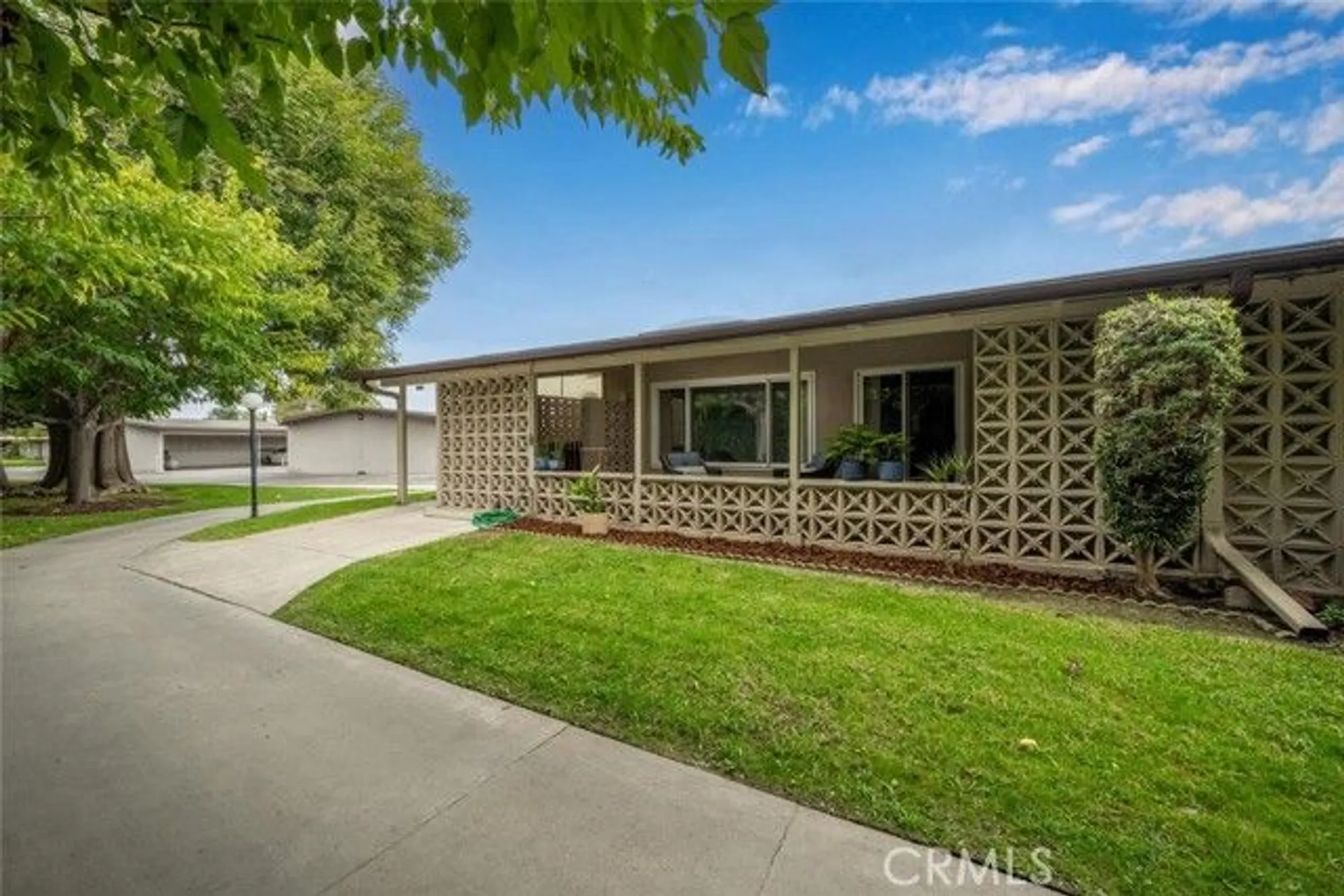 Property Slideshow image 5 of 27 | 13361 el dorado dr apt 201f, Seal Beach, CA, 90740