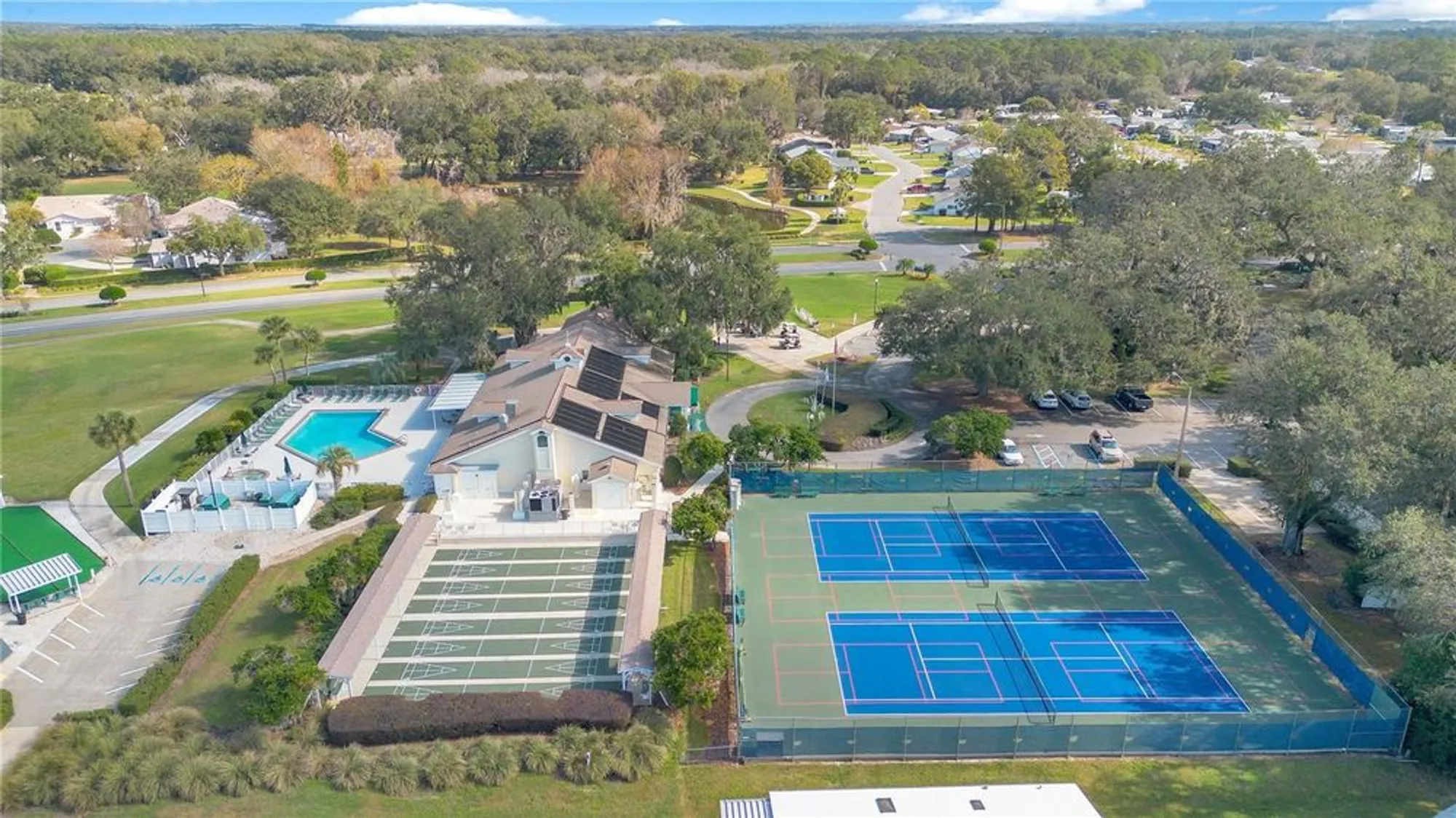 Property Slideshow image 24 of 32 | 738 cottage park ln, Leesburg, FL, 34748