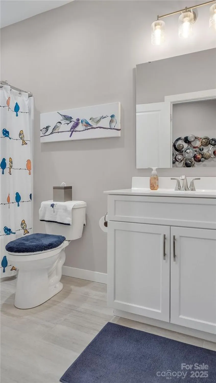 Property Slideshow image 36 of 44 | 1508 28th street ln se, Hickory, NC, 28602