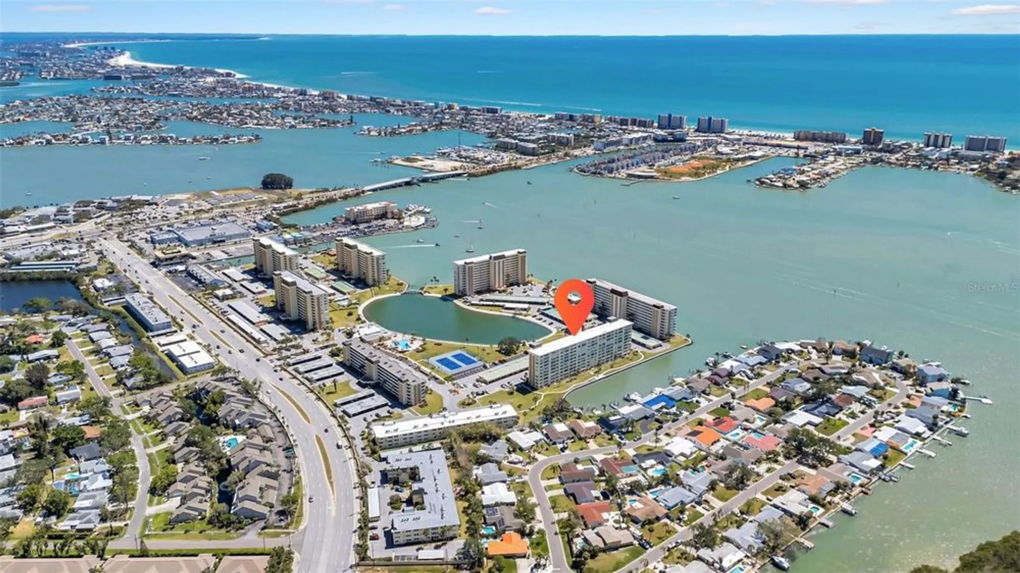 Property Slideshow image 39 of 49 | 4725 cove cir apt 302, St Petersburg, FL, 33708