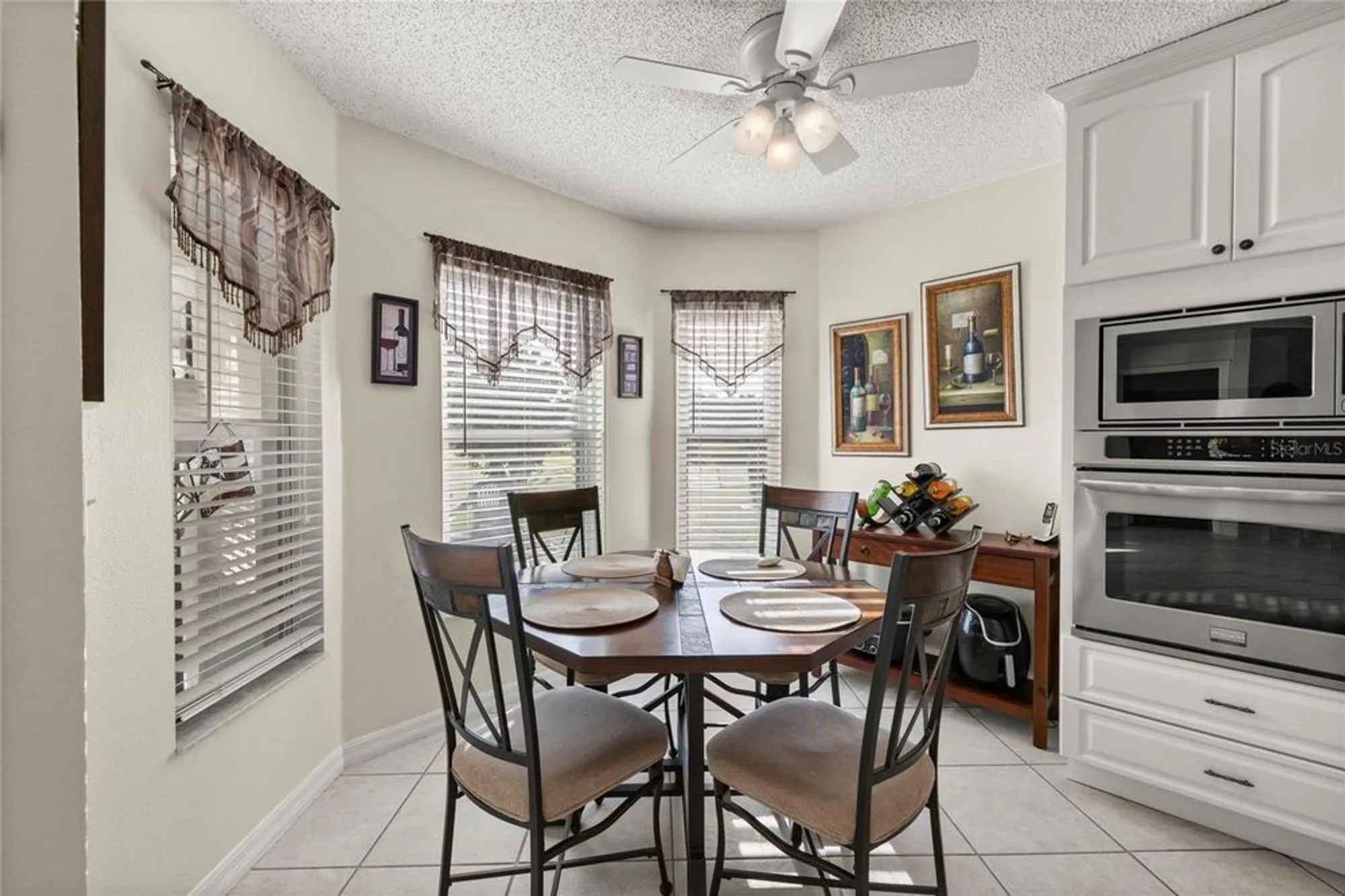 Property Slideshow image 12 of 31 | 9452 sw 93rd loop, Ocala, FL, 34481