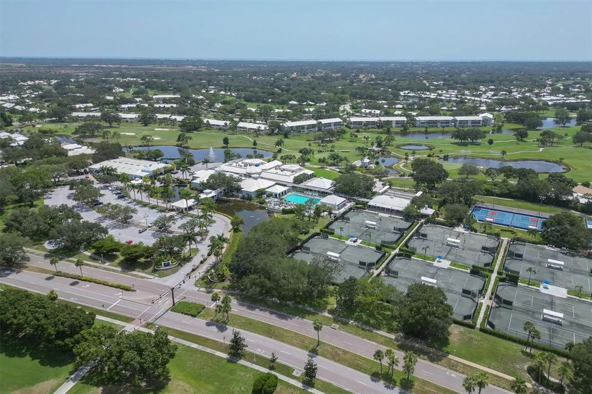 Property Slideshow image 38 of 50 | 1630 monarch dr # 1630, Venice, FL, 34293