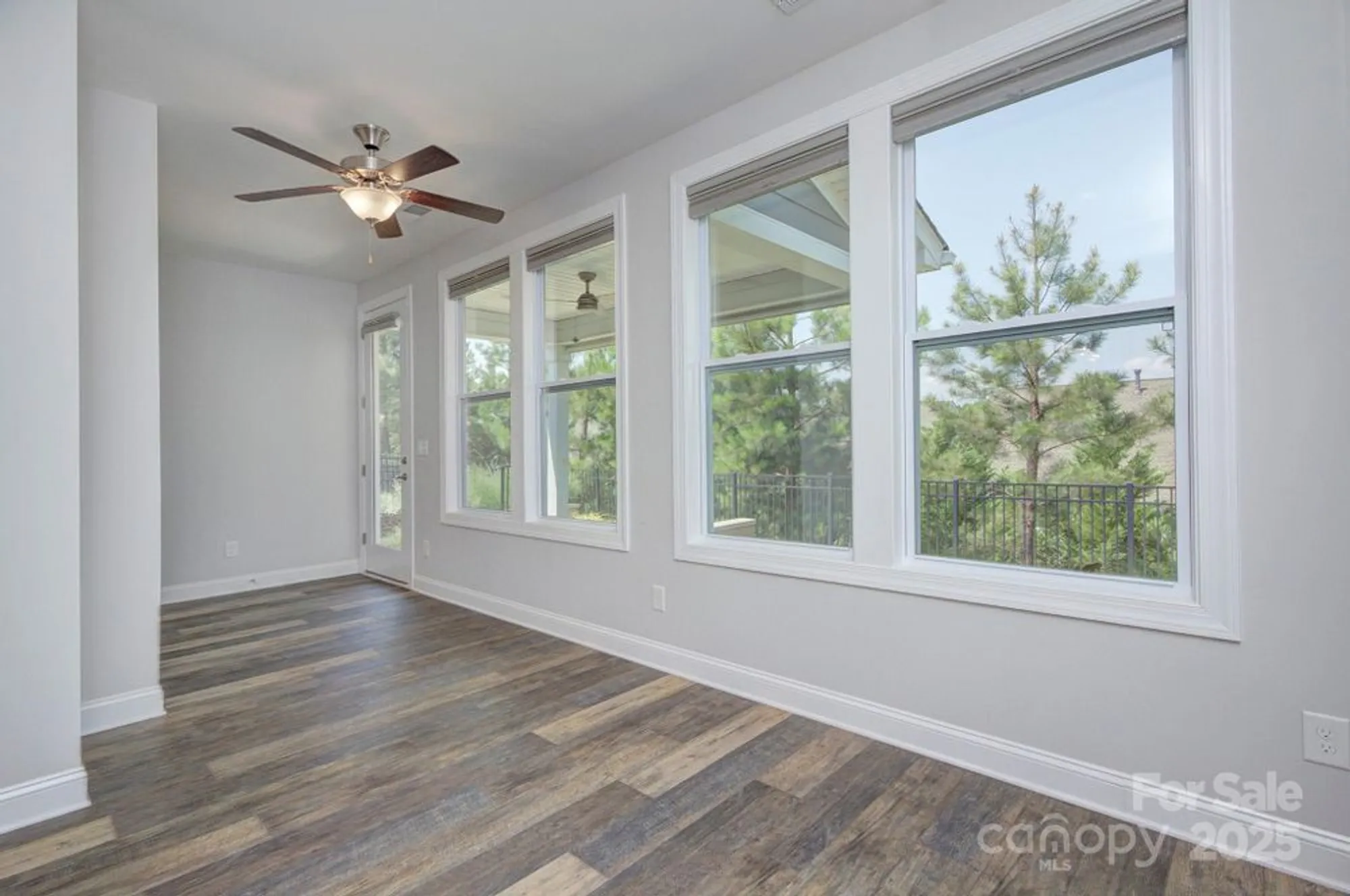 Property Slideshow image 10 of 46 | 5527 cheerful ln, Charlotte, NC, 28215