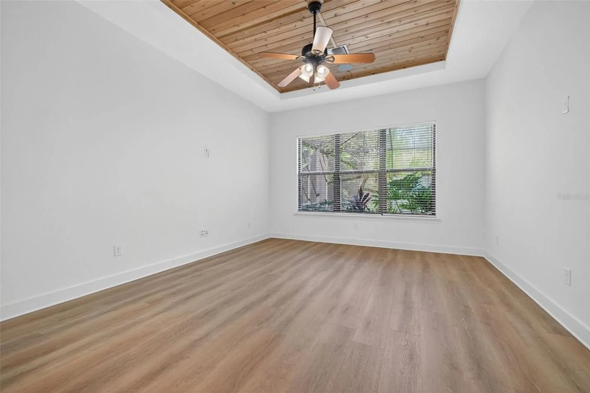 Property Slideshow image 23 of 59 | 9914 craftsman park way, Palmetto, FL, 34221