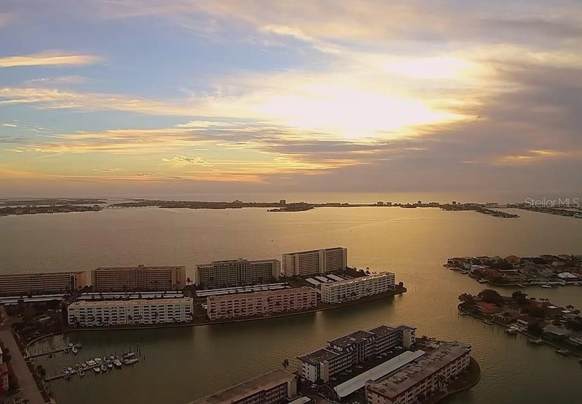 Property Slideshow image 28 of 39 | 6075 shore blvd 215, Gulfport, FL, 33707