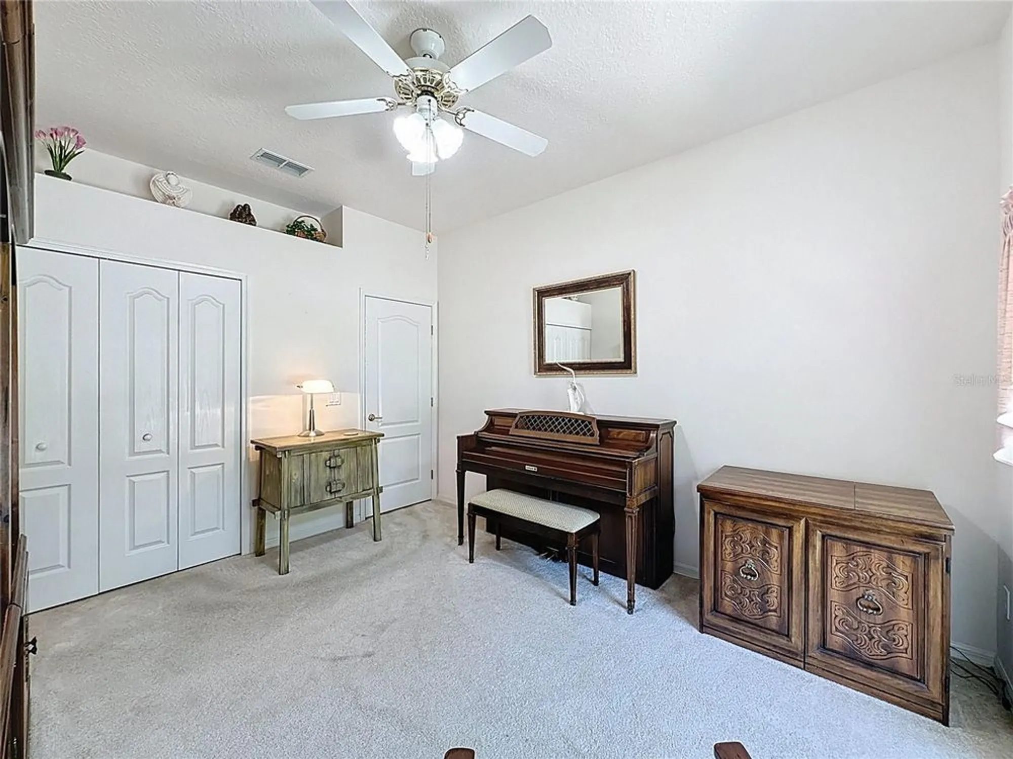 Property Slideshow image 31 of 69 | 3907 allamanda ct, Clermont, FL, 34711