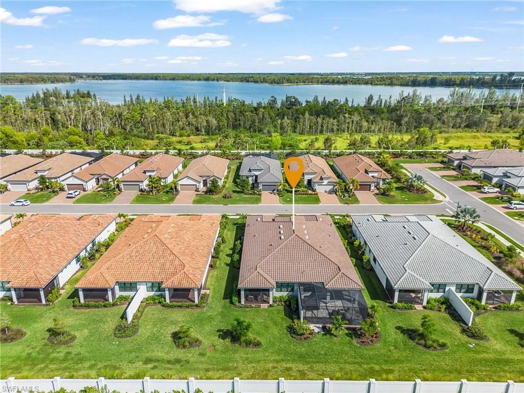 Property Slideshow image 24 of 29 | 17510 caravita ln, Fort Myers, FL, 33913