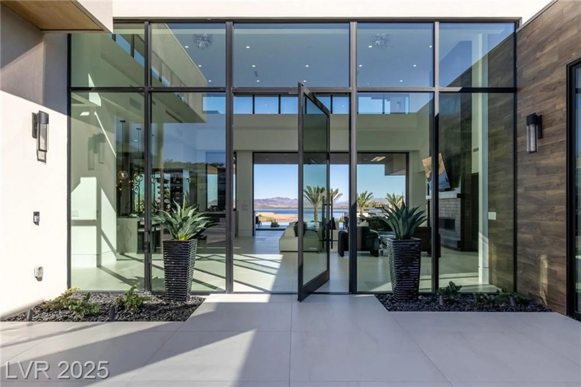 Property Slideshow image 40 of 66 | 12 rainbow point pl, Henderson, NV, 89011