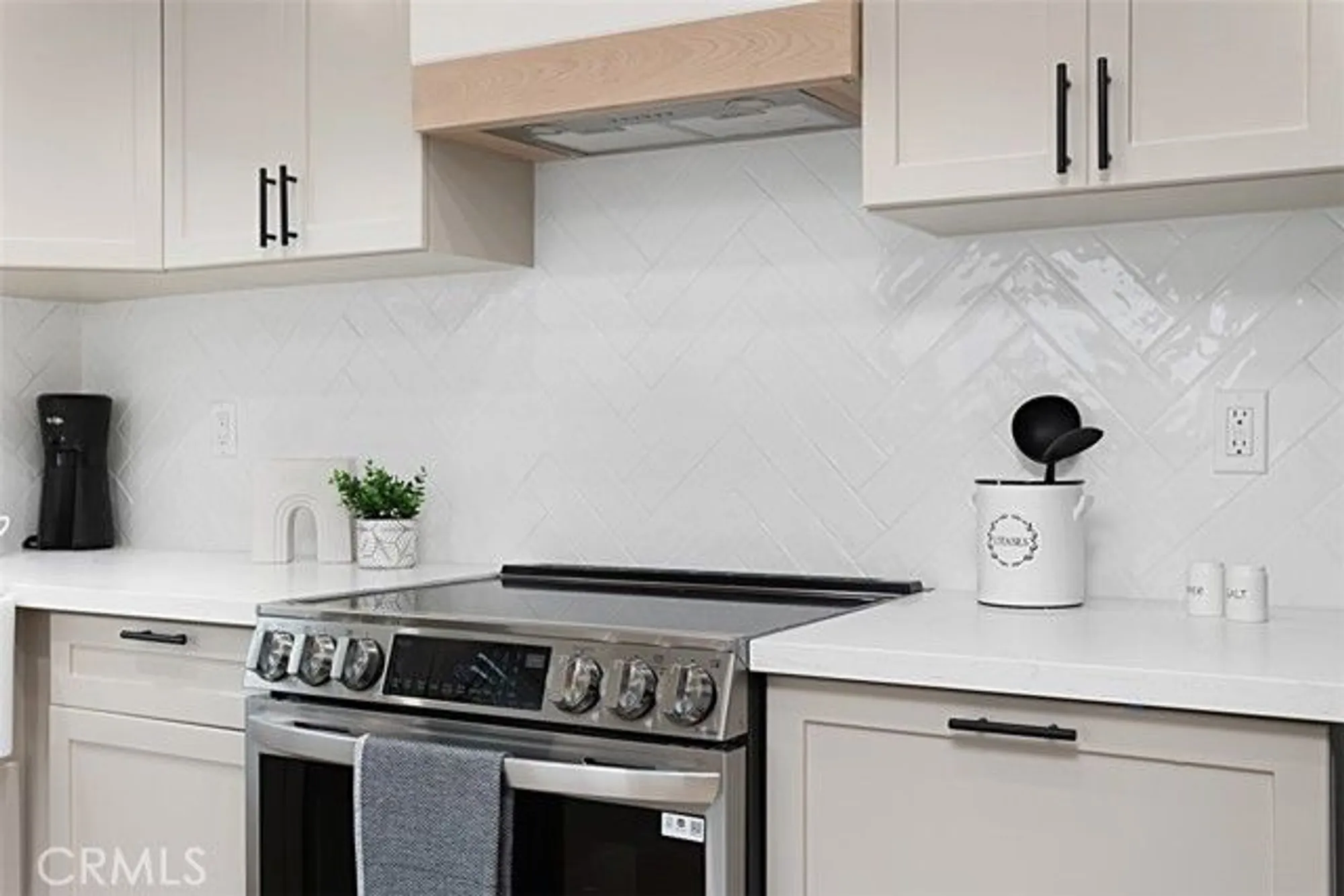 Property Slideshow image 19 of 39 | 17738 plaza acosta, San Diego, CA, 92128