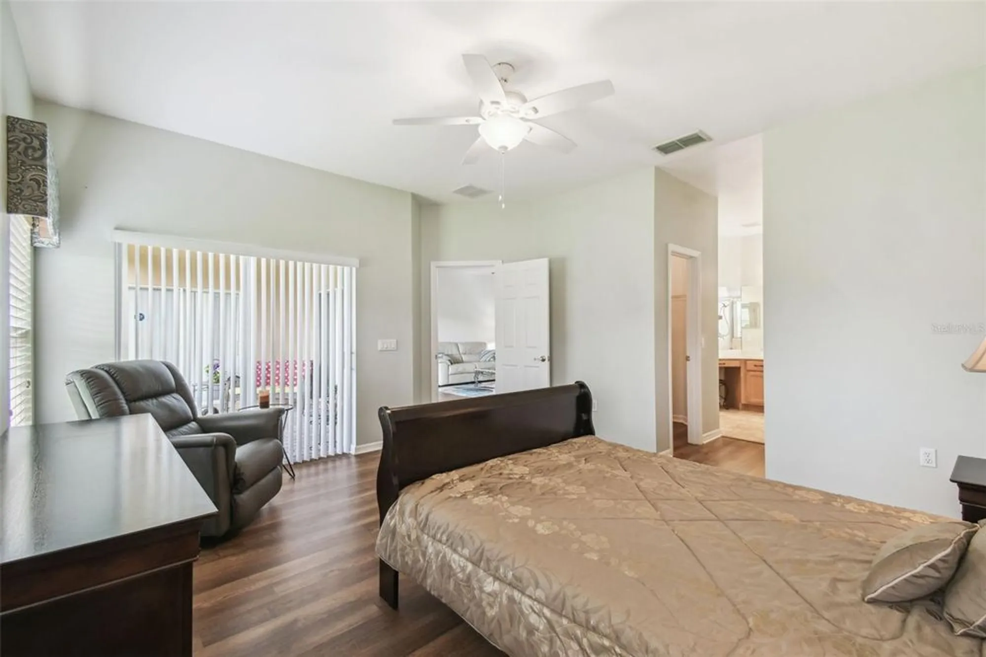 Property Slideshow image 25 of 46 | 159 ventana dr, Kissimmee, FL, 34759