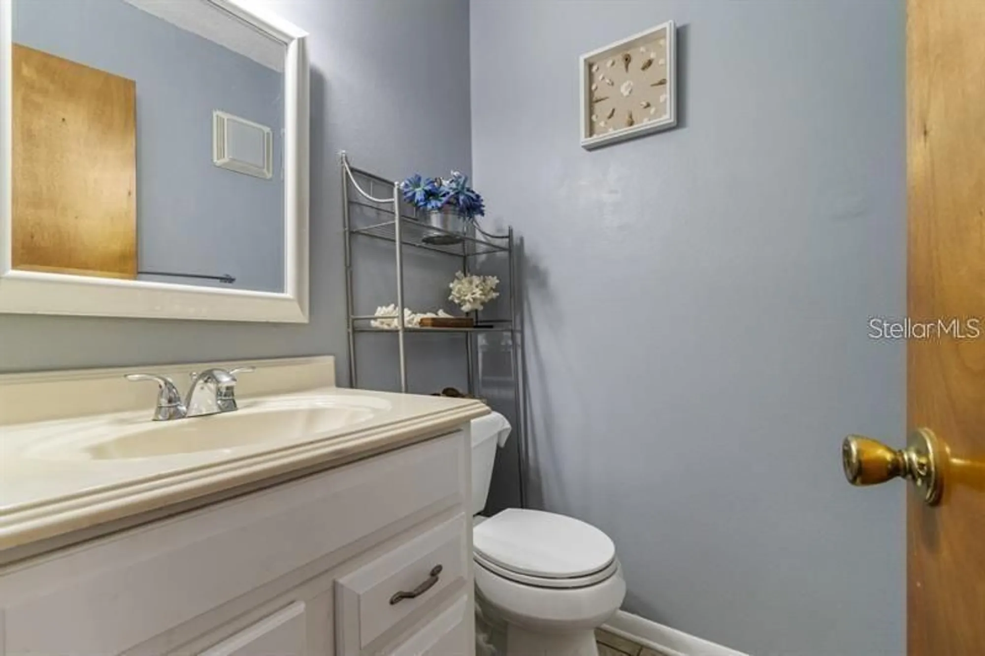 Property Slideshow image 9 of 40 | 5521 80th st n unit 503, St Petersburg, FL, 33709