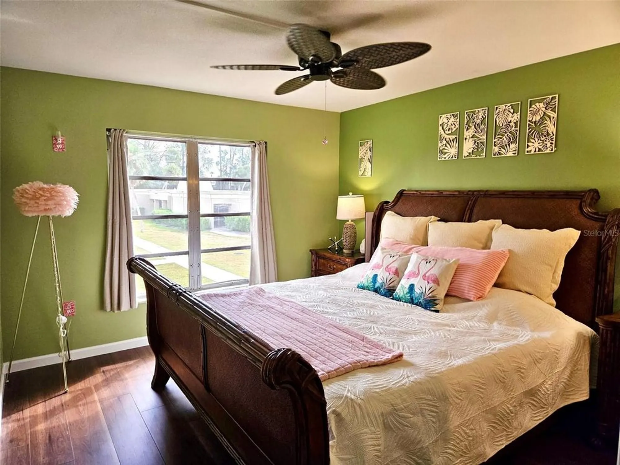 Property Slideshow image 19 of 44 | 2290 aaron st apt 210, Port Charlotte, FL, 33952