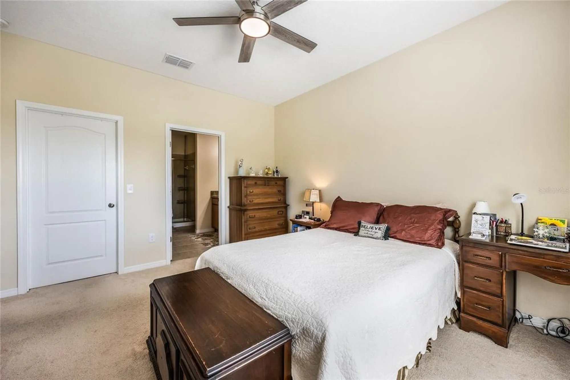 Property Slideshow image 13 of 31 | 3632 solana cir b, Clermont, FL, 34711