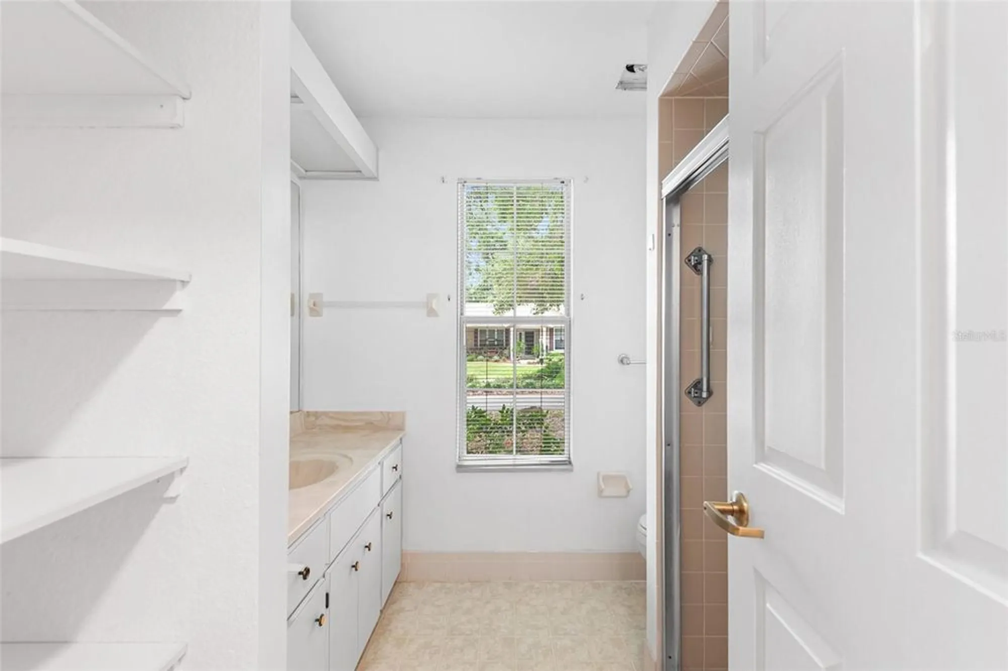 Property Slideshow image 12 of 14 | 8297 sw 108th loop, Ocala, FL, 34481