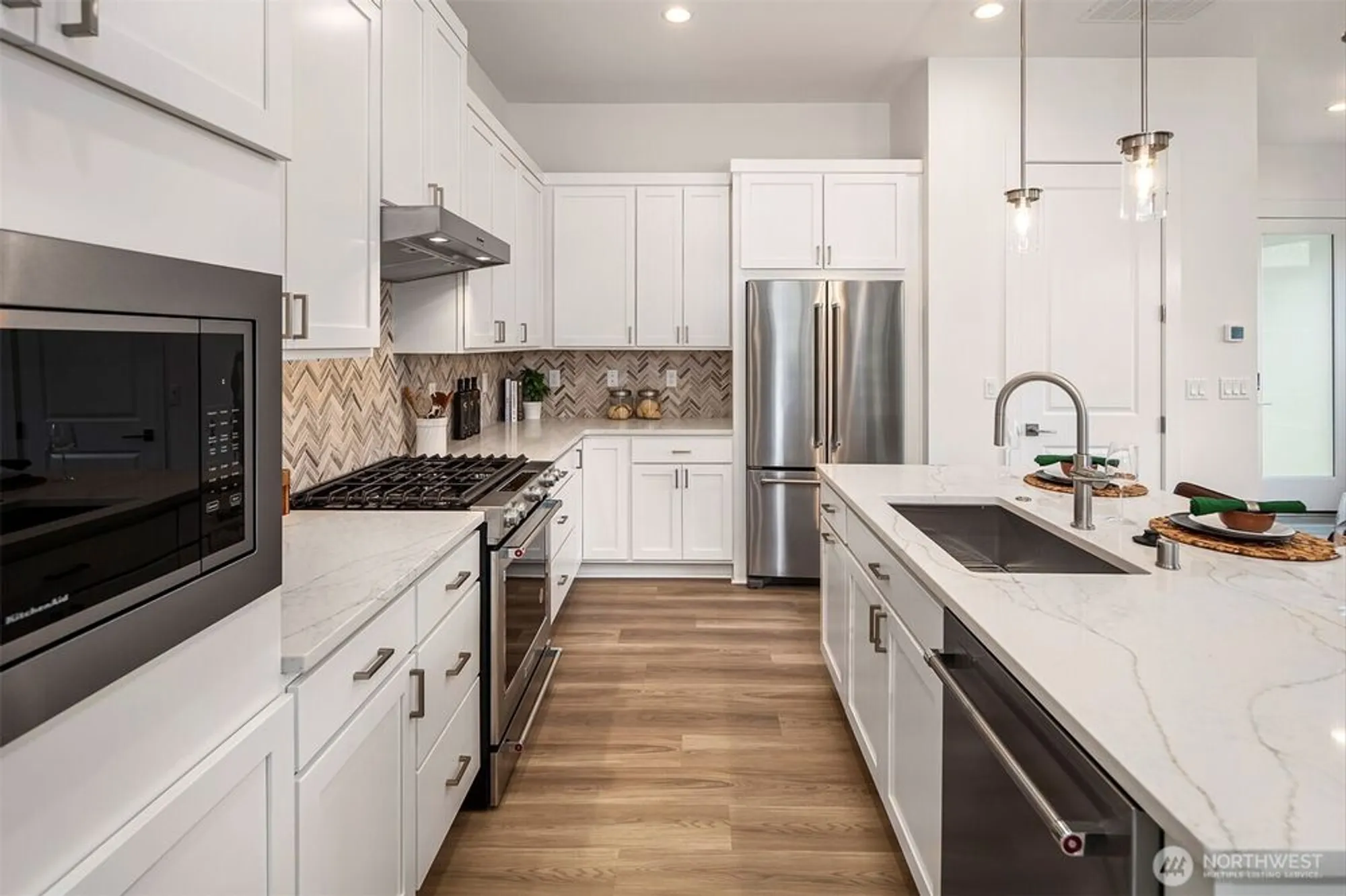 Property Slideshow image 9 of 40 | 33891 calla lily pl se, Black Diamond, WA, 98010