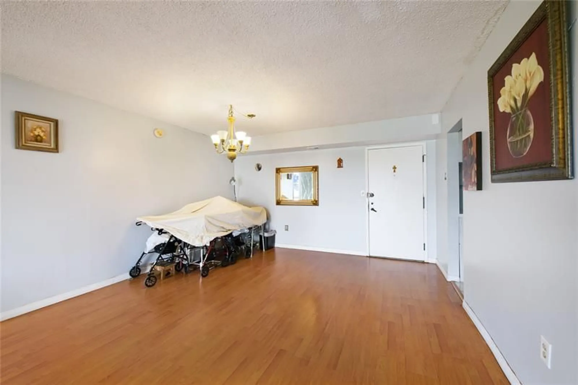 Property Slideshow image 8 of 28 | 1400 saint charles pl 615, Pembroke Pines, FL, 33026