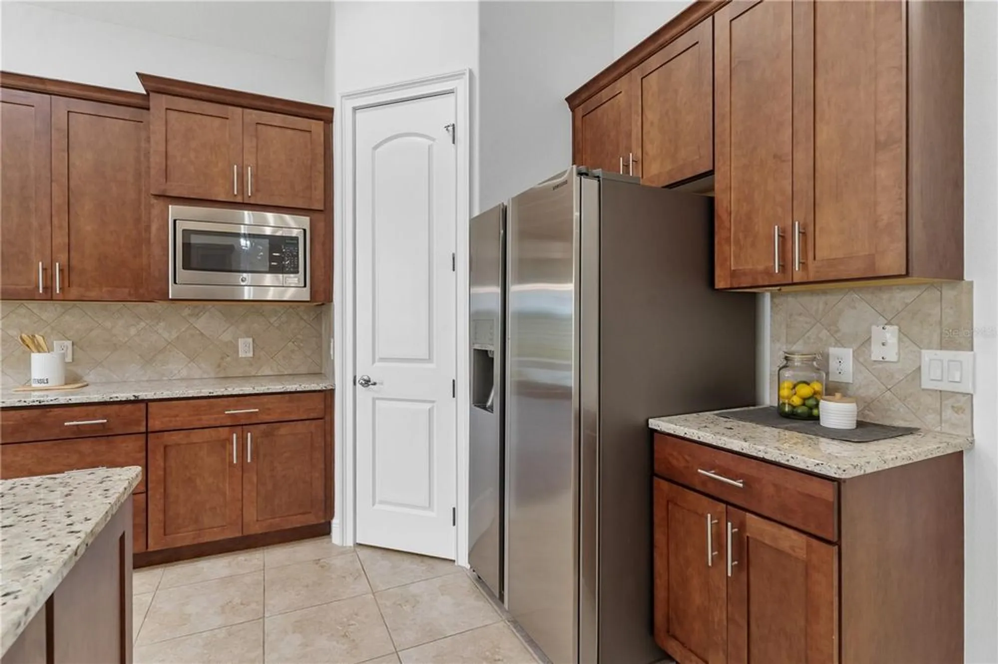 Property Slideshow image 22 of 54 | 5312 meadow hill loop, Lady Lake, FL, 32159