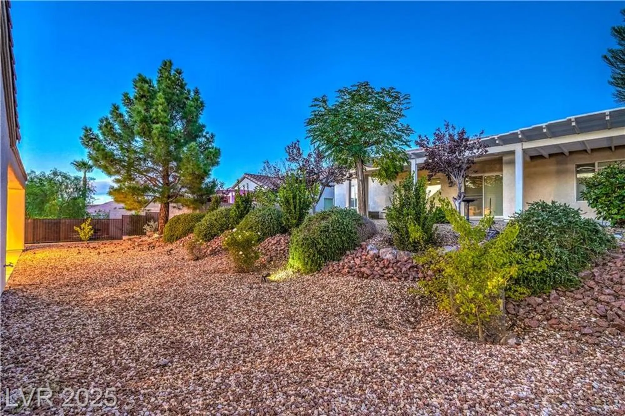 Property Slideshow image 34 of 52 | 2148 shadow canyon dr, Henderson, NV, 89044
