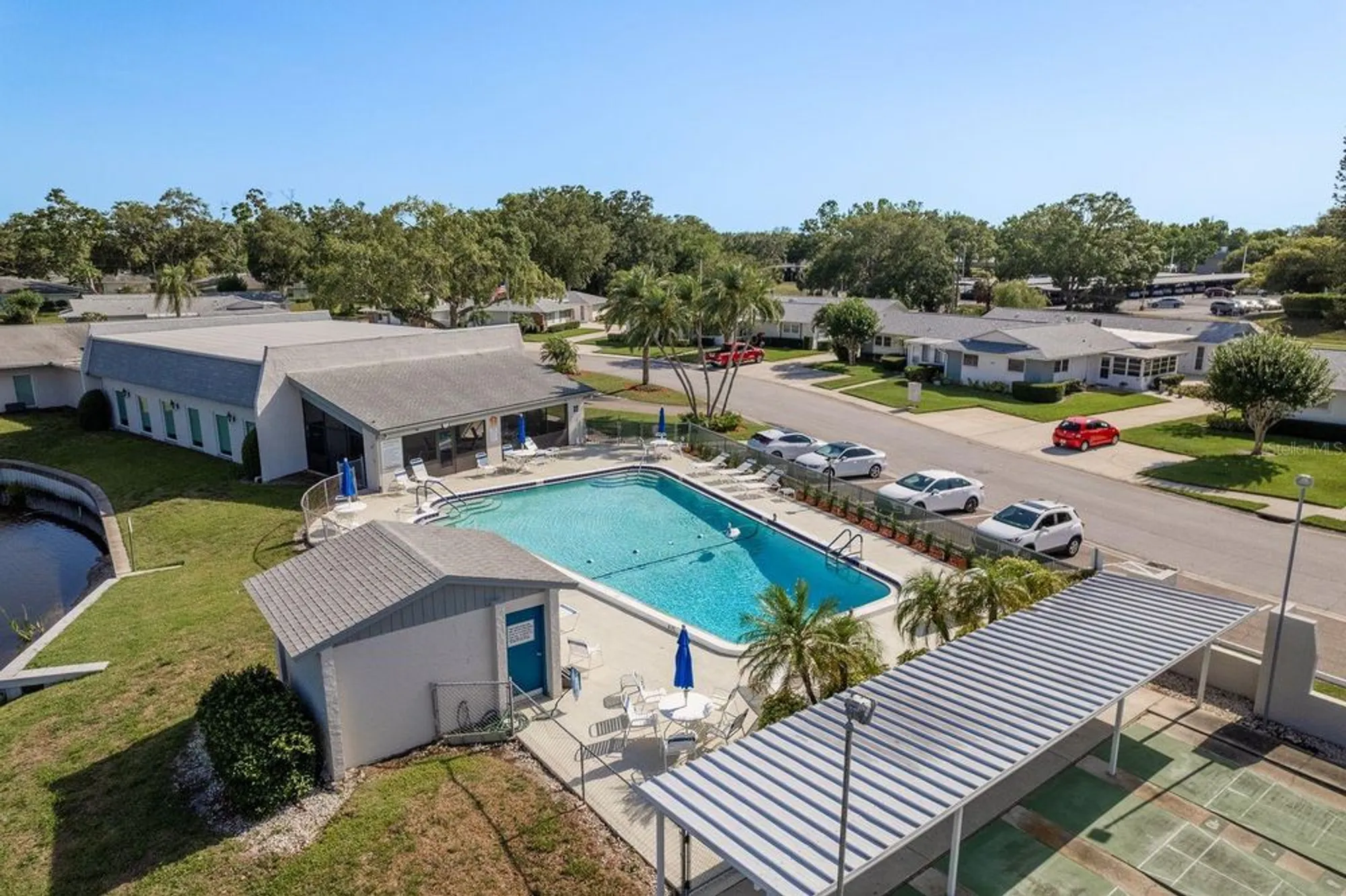 Property Slideshow image 40 of 55 | 2738 sherbrooke ln c, Palm Harbor, FL, 34684