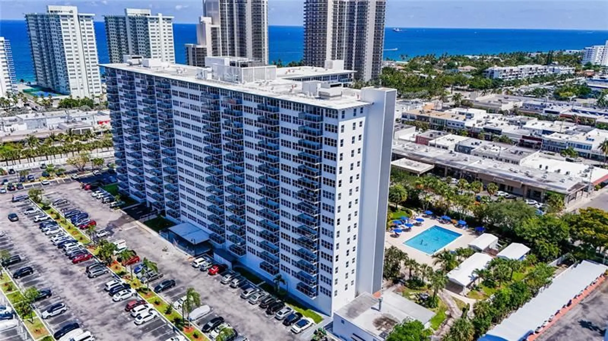 Property Slideshow image 16 of 18 | 3333 ne 34th st 1118, Fort Lauderdale, FL, 33308