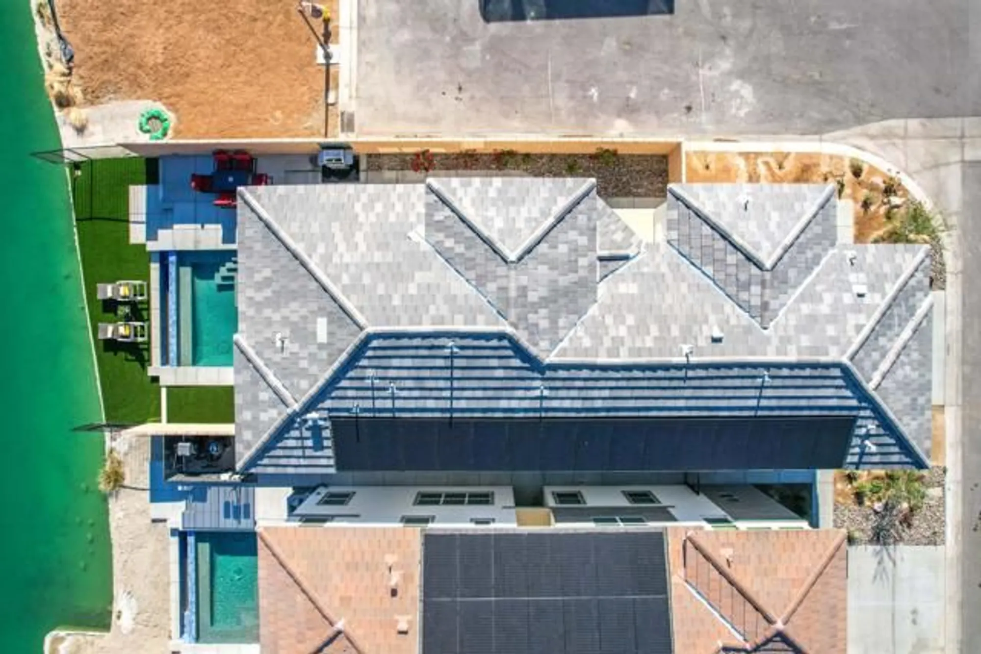 Property Slideshow image 13 of 99 | 43180 portuale ct, Indio, CA, 92203