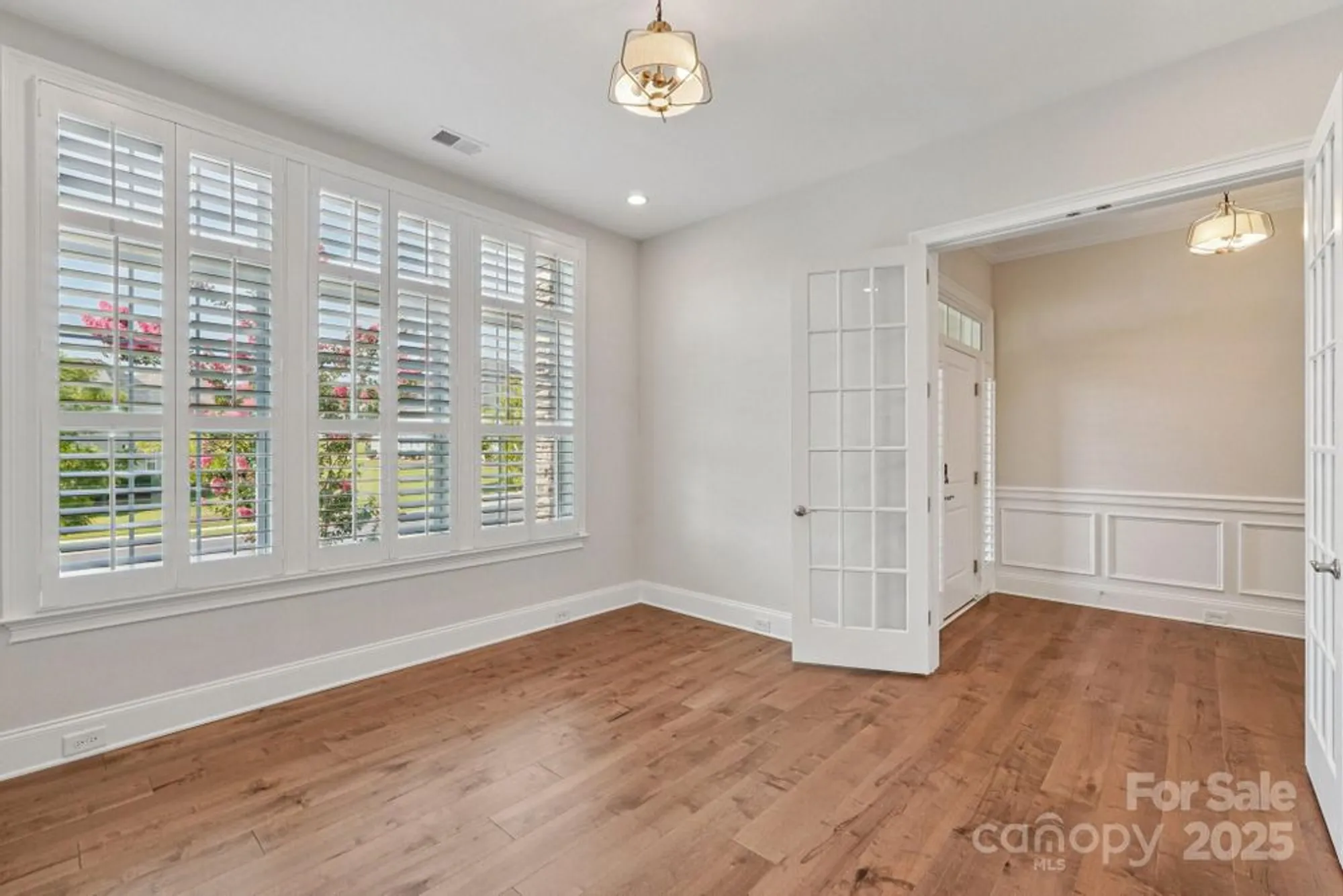 Property Slideshow image 5 of 47 | 45528 misty bluff dr, Charlotte, NC, 28278