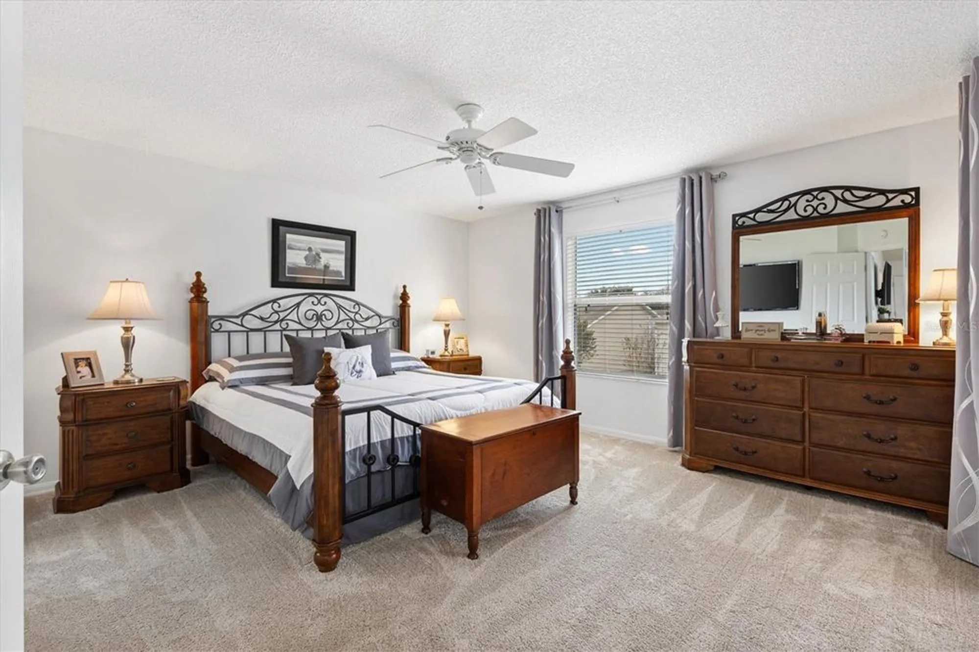 Property Slideshow image 10 of 23 | 964 kingmont ter, The Villages, FL, 32162