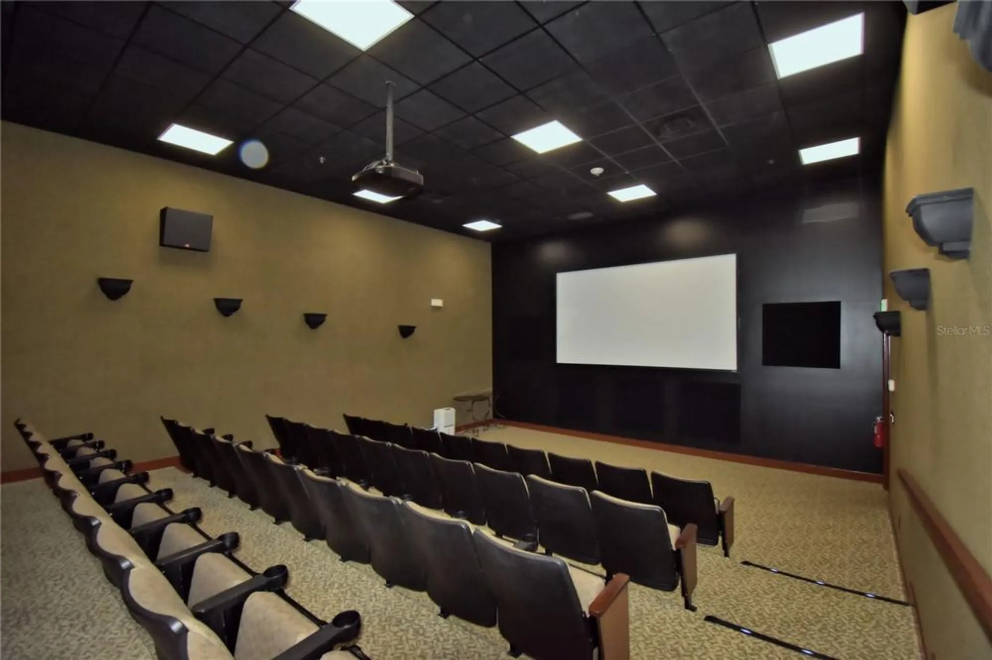 Property Slideshow image 56 of 74 | 4188 muirfield loop, Lake Wales, FL, 33859