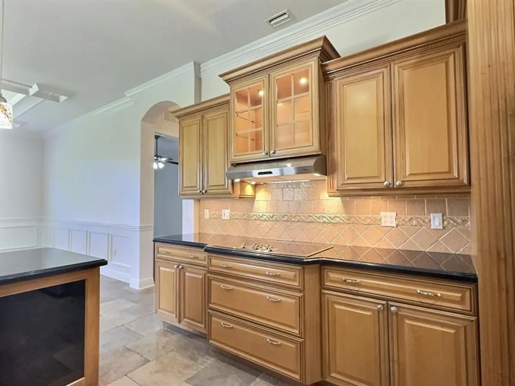 Property Slideshow image 13 of 46 | 655 sw long key ct, Port Saint Lucie, FL, 34986