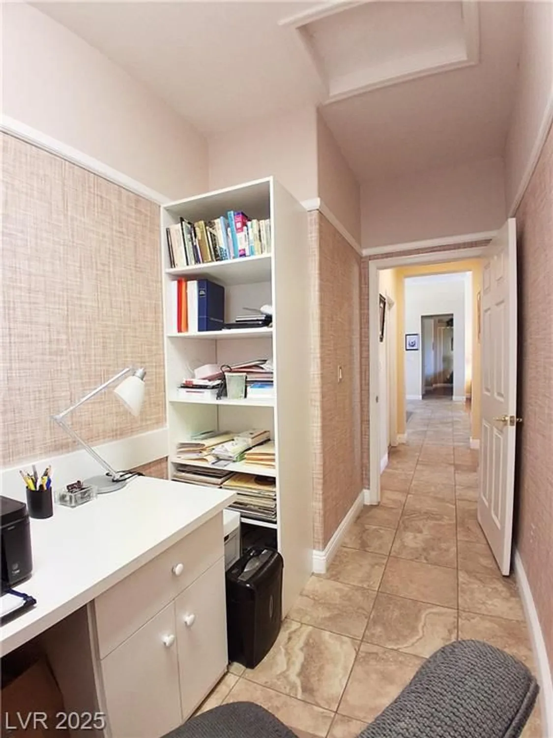 Property Slideshow image 32 of 43 | 3140 darby falls dr, Las Vegas, NV, 89134