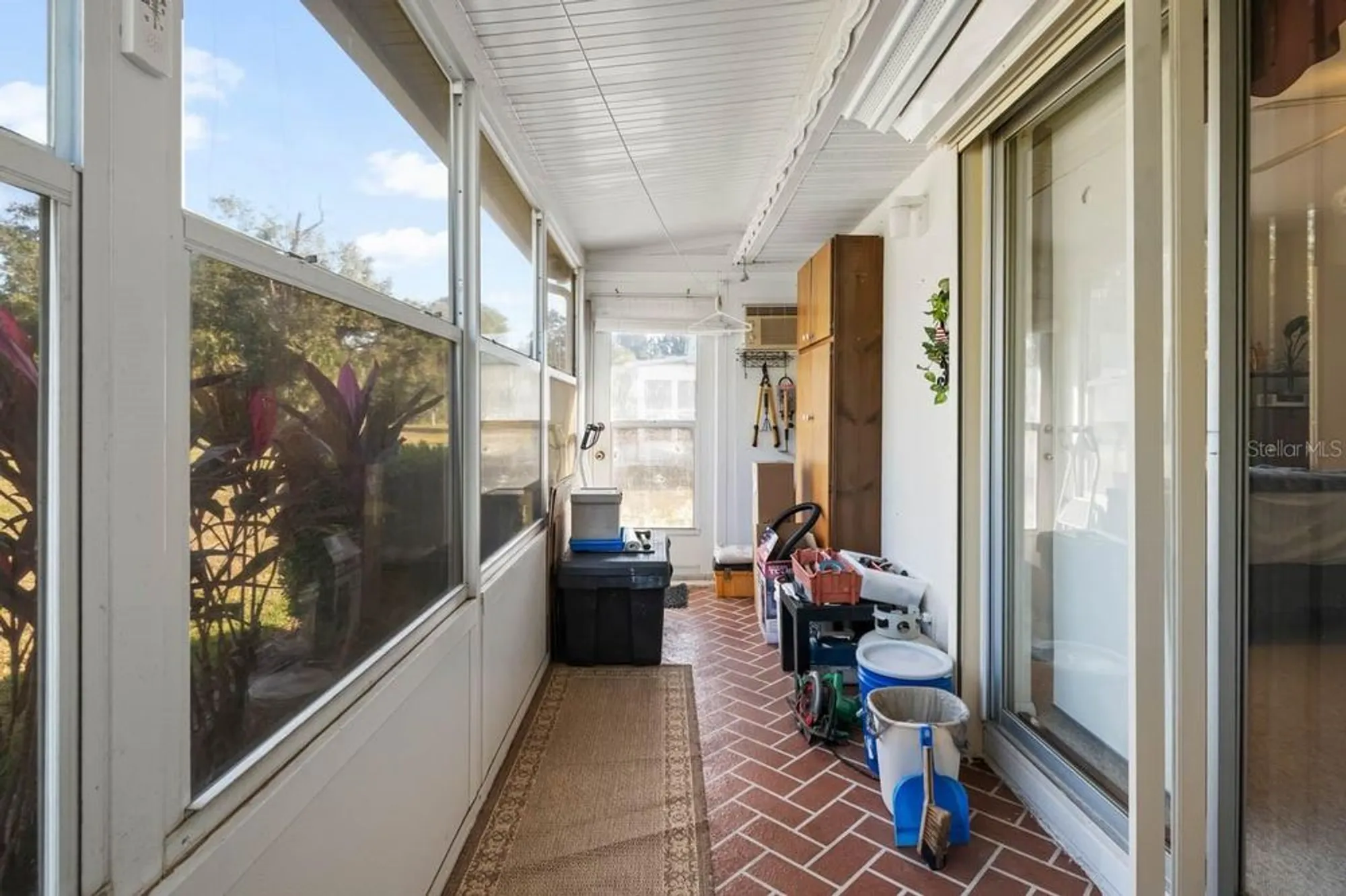 Property Slideshow image 14 of 63 | 1802 bedford ln 2, Sun City Center, FL, 33573