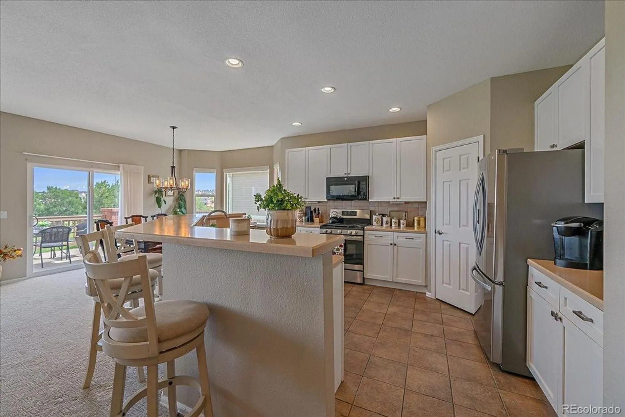 Property Slideshow image 11 of 33 | 23649 e otero dr, Aurora, CO, 80016