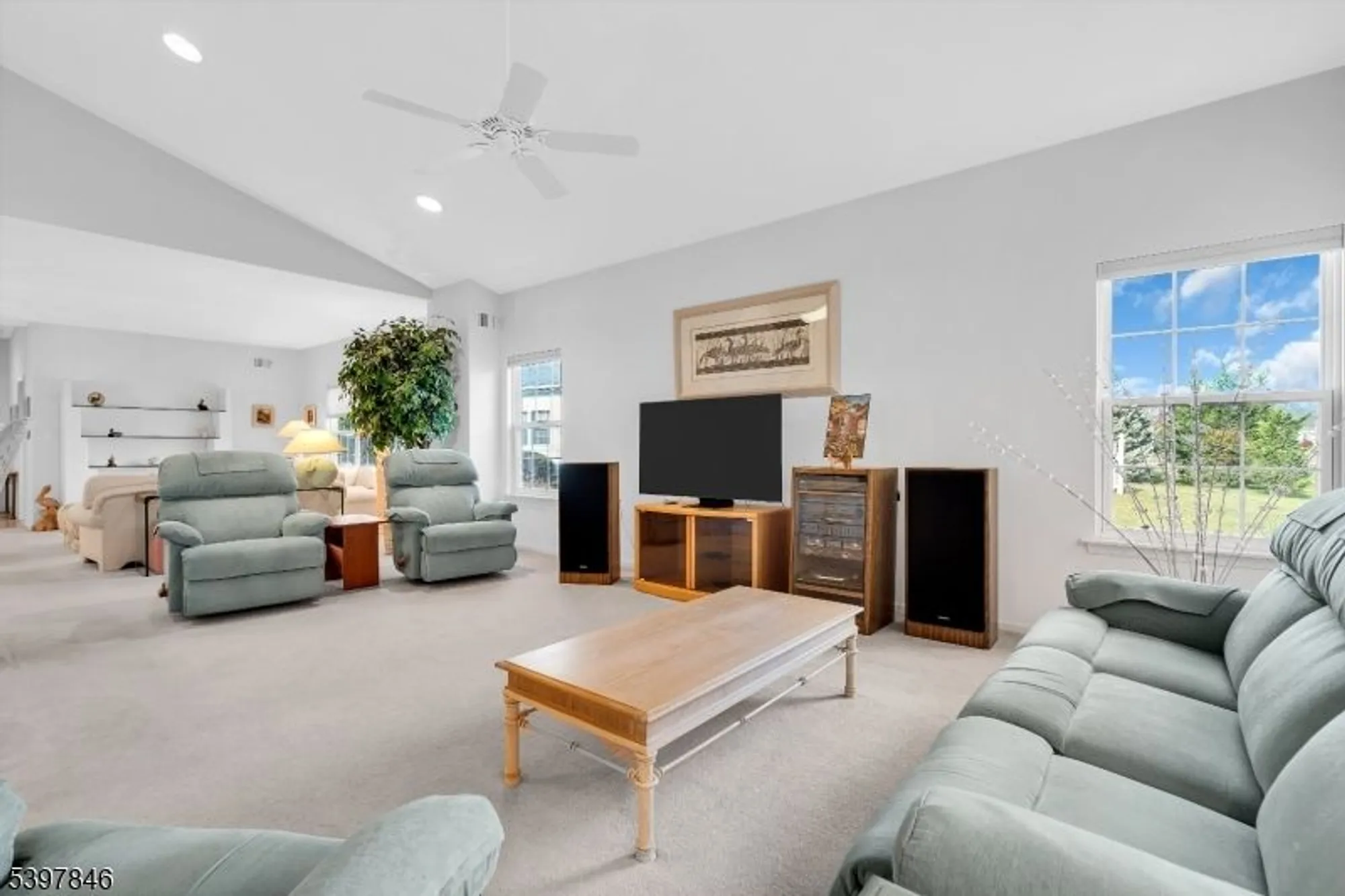 Property Slideshow image 25 of 49 | 6 margaux dr, Manchester Tw, NJ, 08759