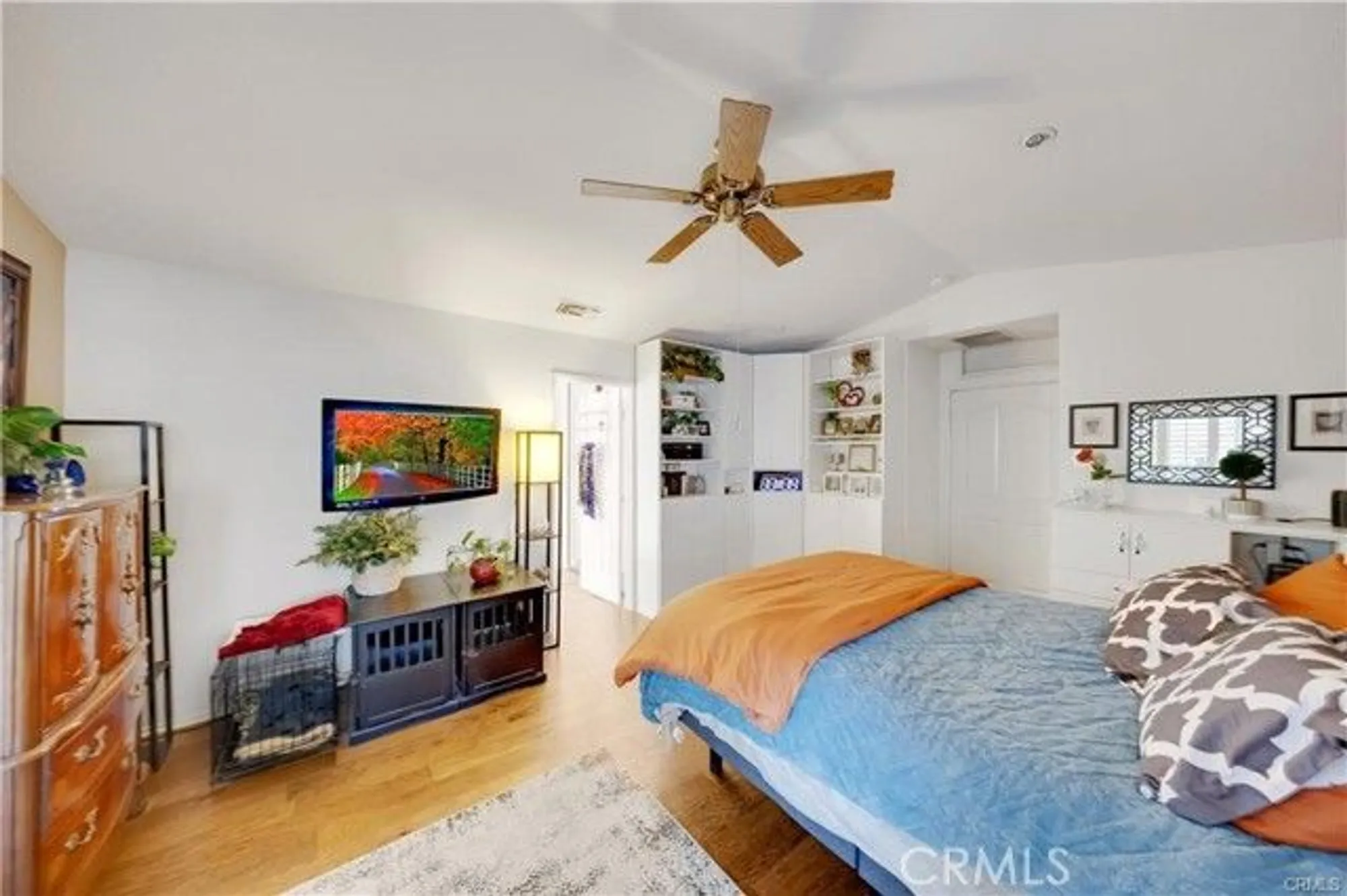 Property Slideshow image 32 of 44 | 40370 via francisco, Murrieta, CA, 92562