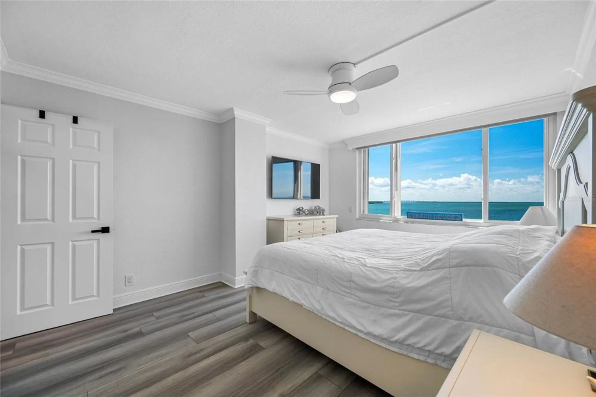 Property Slideshow image 24 of 54 | 6372 palma del mar blvd s apt 601, St Petersburg, FL, 33715