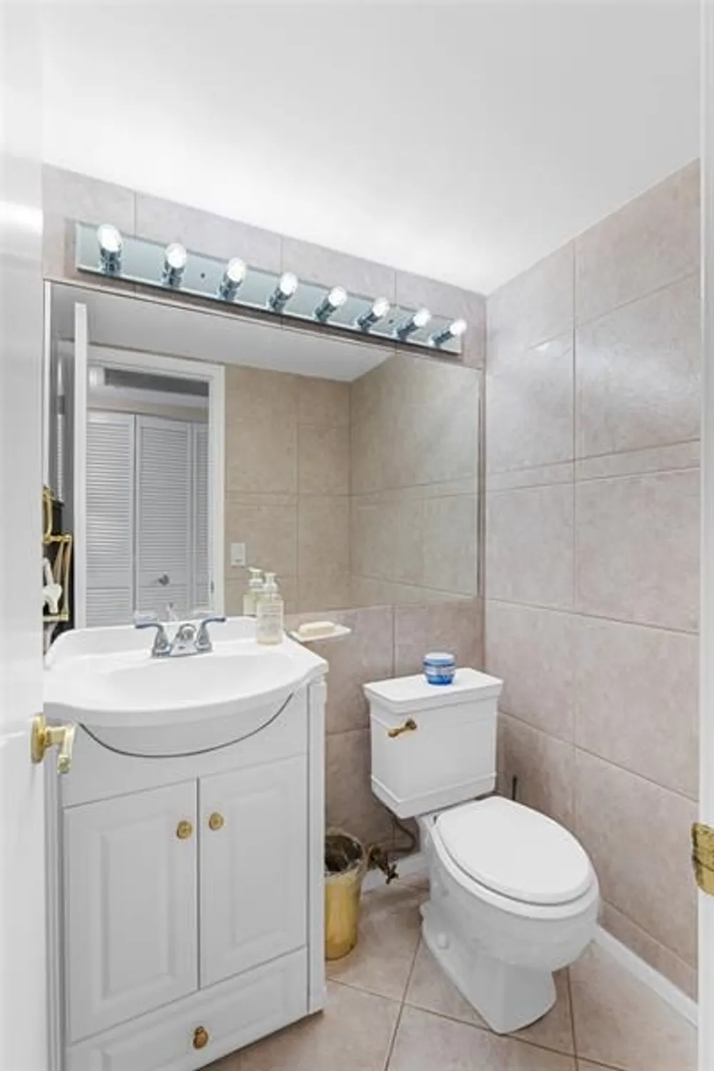 Property Slideshow image 22 of 49 | 3028 cambridge b # 3028, Deerfield Beach, FL, 33442