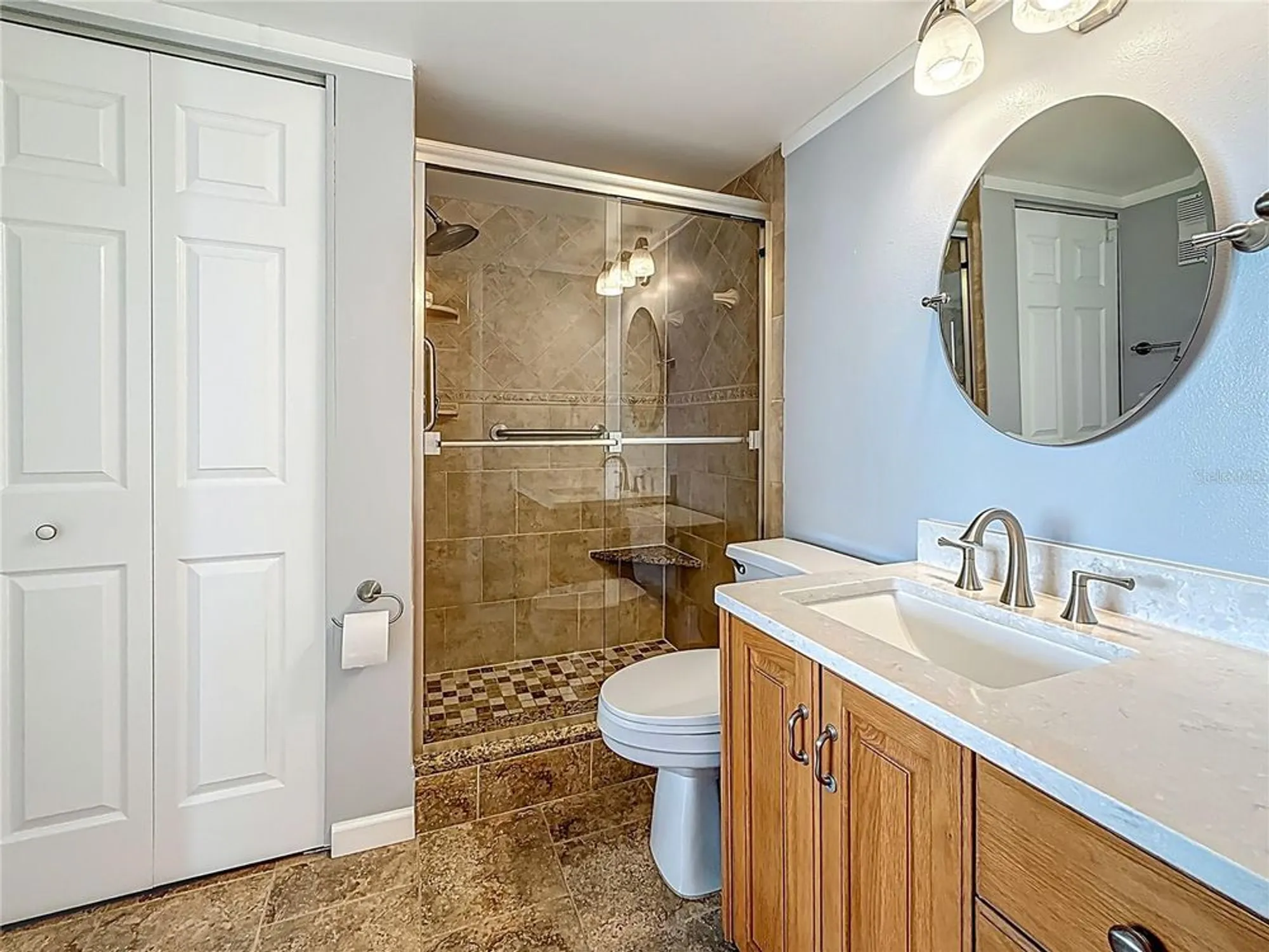 Property Slideshow image 26 of 57 | 7665 sun island dr 206, South Pasadena, FL, 33707