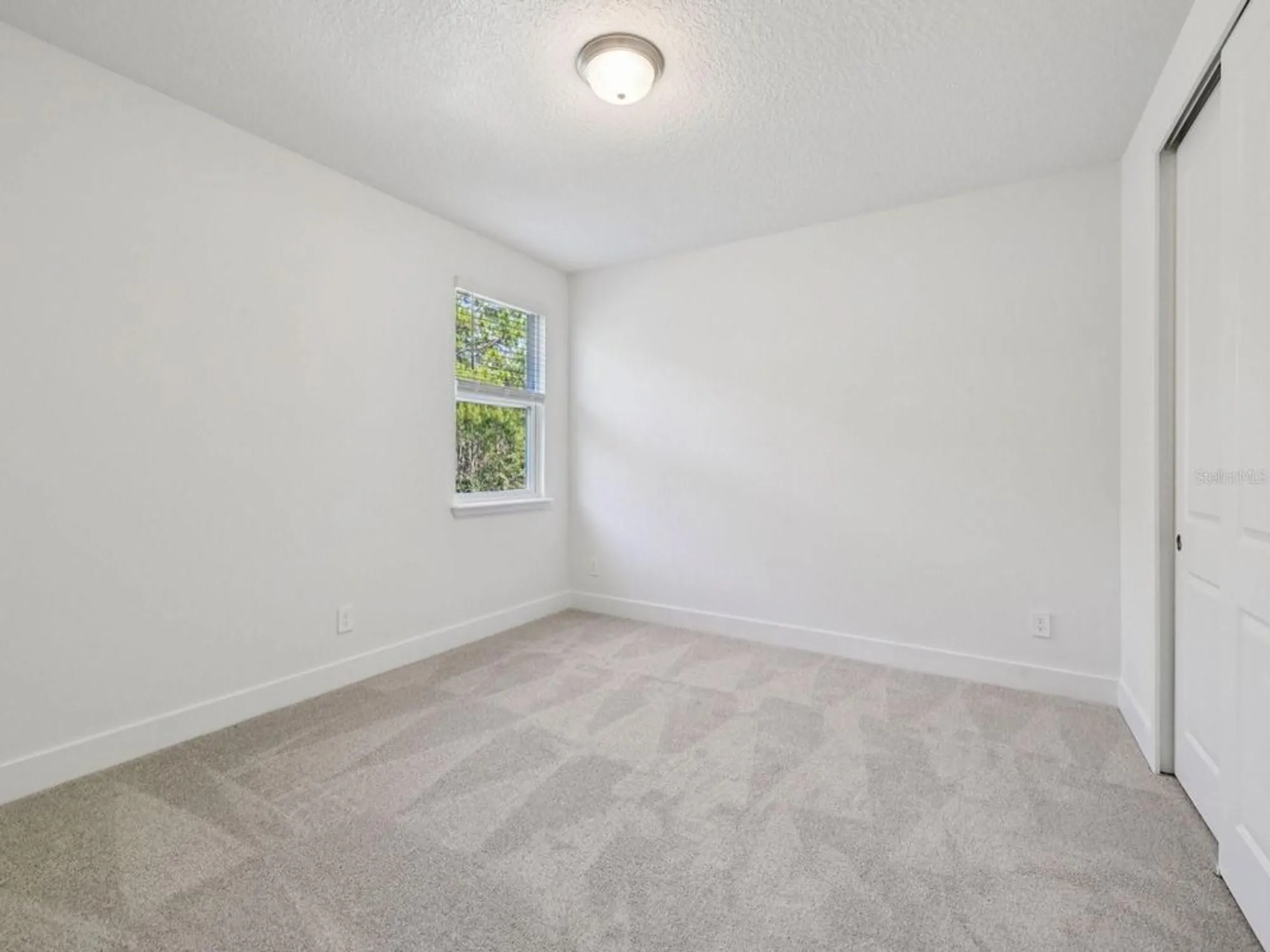 Property Slideshow image 11 of 12 | 1332 oakhaven ave, Ormond Beach, FL, 32174