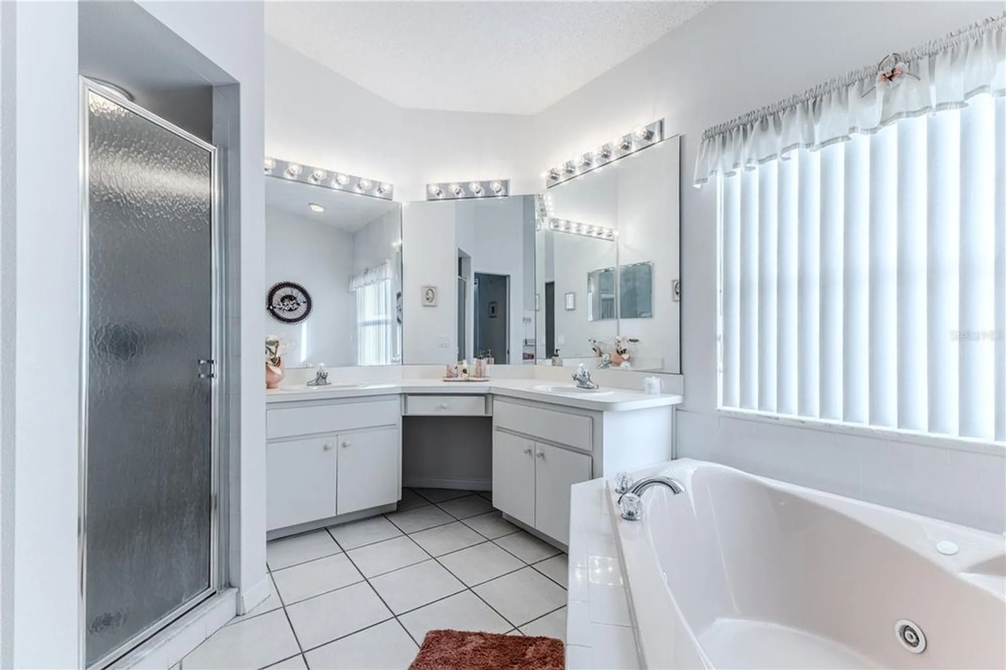 Property Slideshow image 15 of 64 | 432 mistwood ct, Spring Hill, FL, 34609