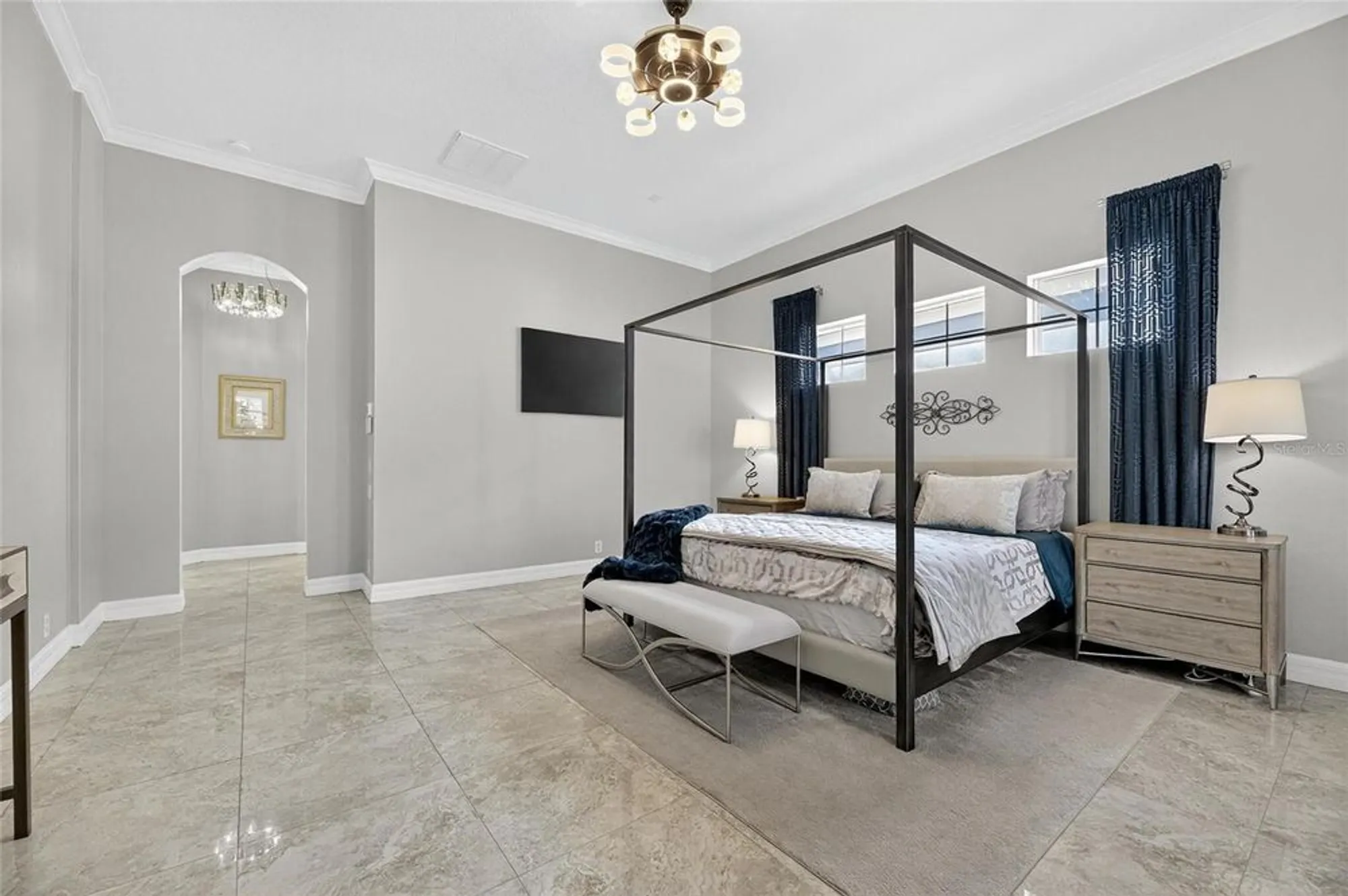 Property Slideshow image 21 of 99 | 719 islebay dr, Apollo Beach, FL, 33572