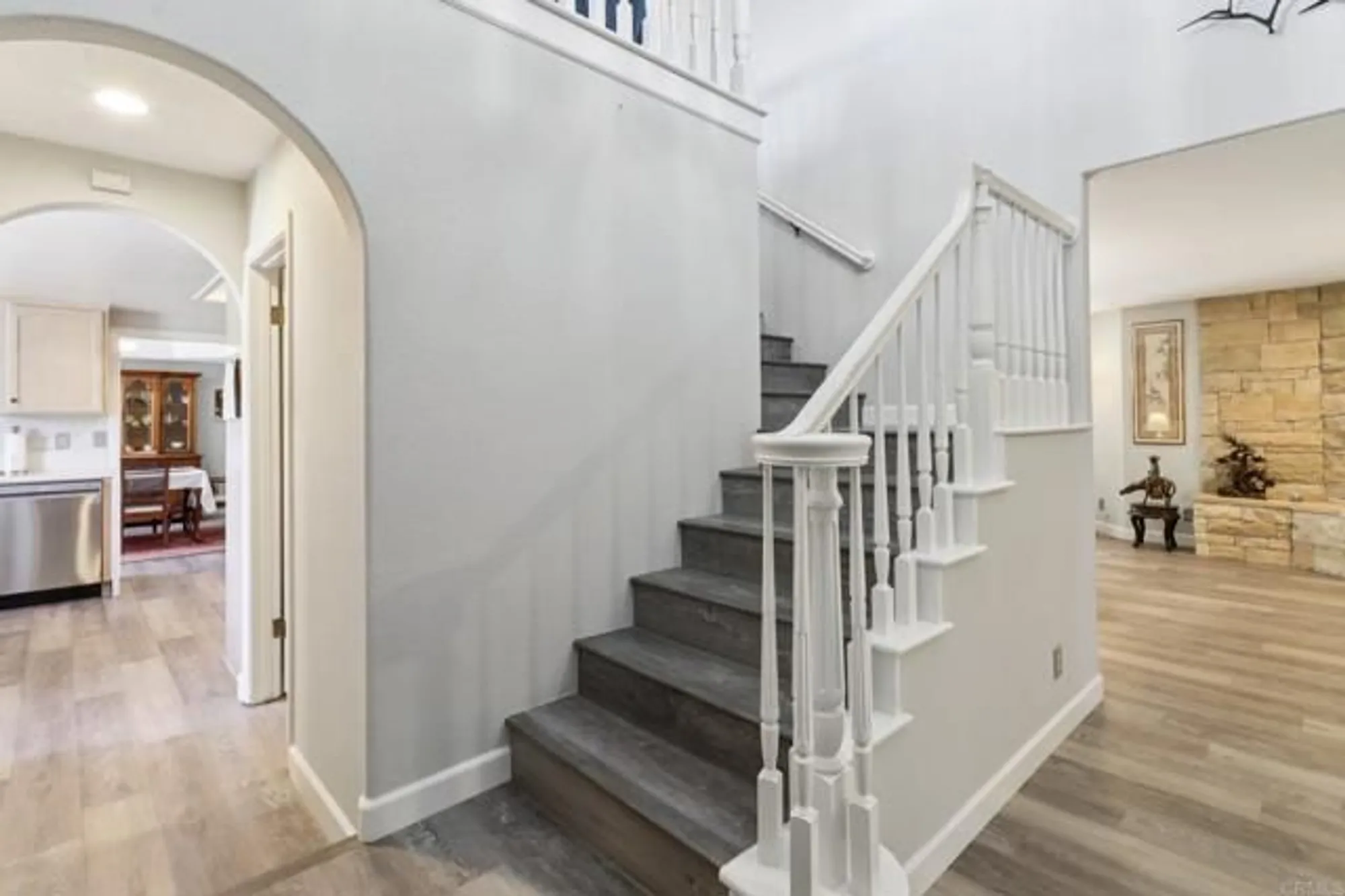 Property Slideshow image 31 of 42 | 9704 indian creek way, Escondido, CA, 92026