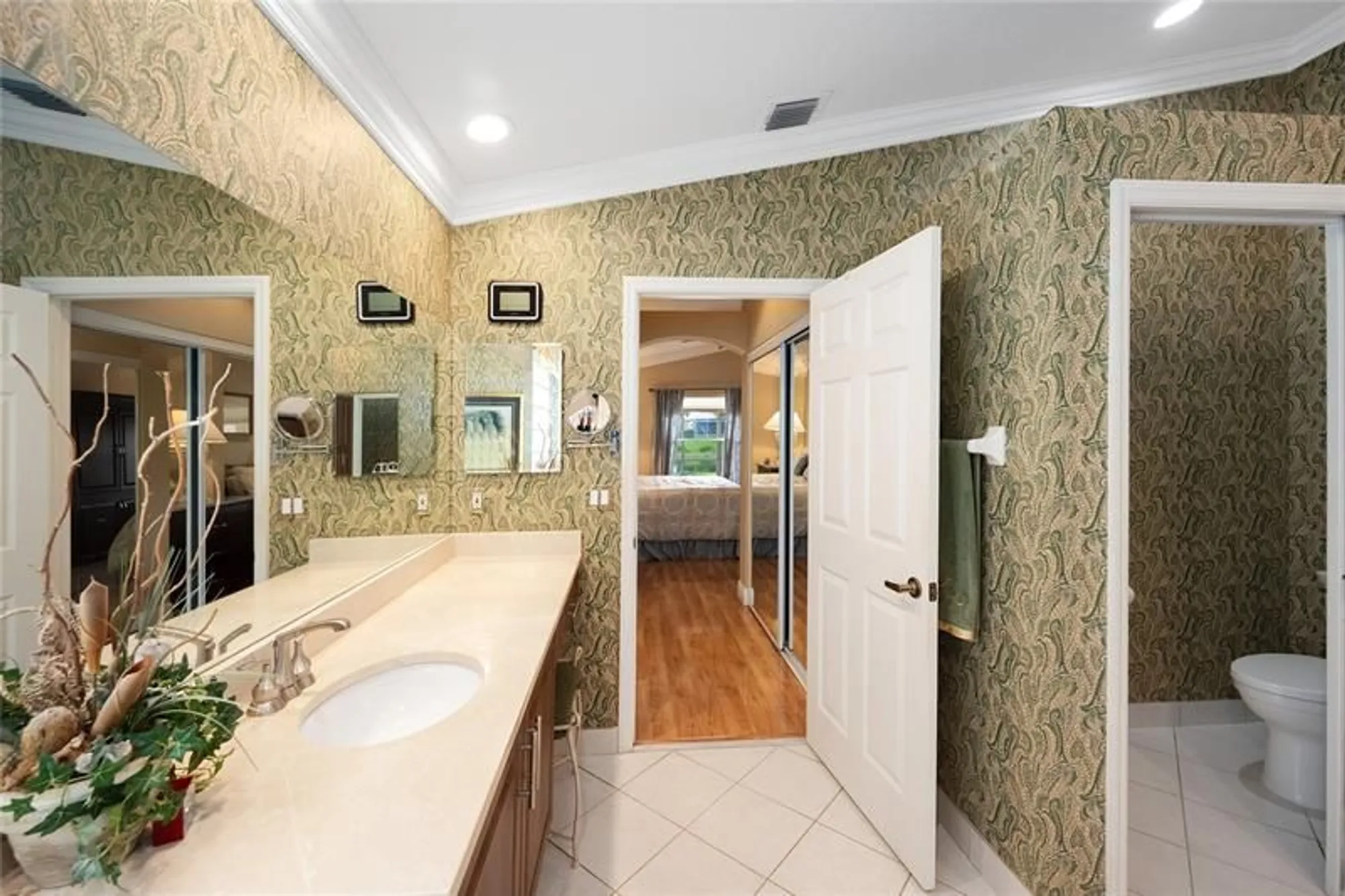 Property Slideshow image 24 of 62 | 13822 via da vinci, Delray Beach, FL, 33446